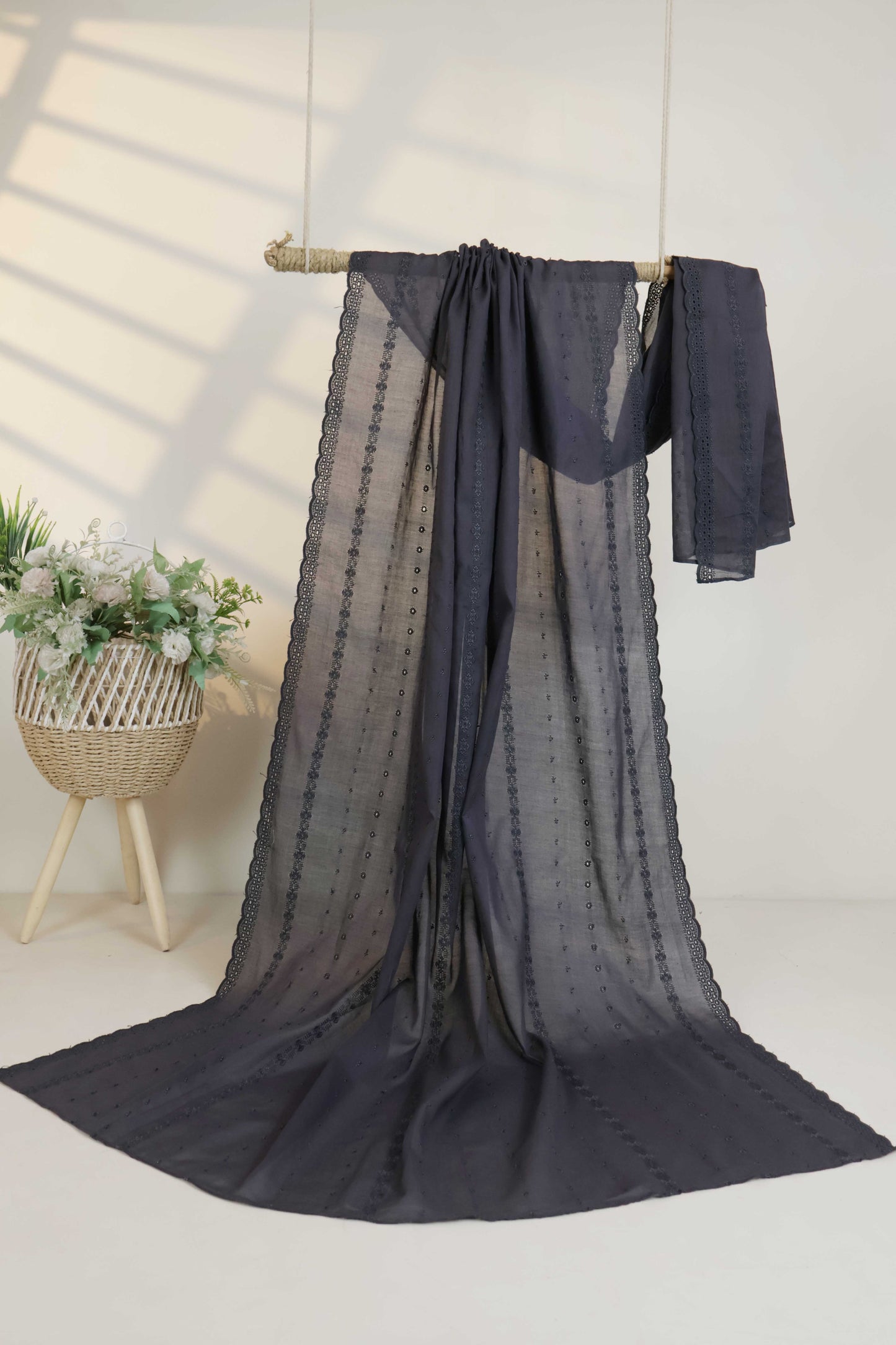 Embroidered Lawn Shawl 3787II