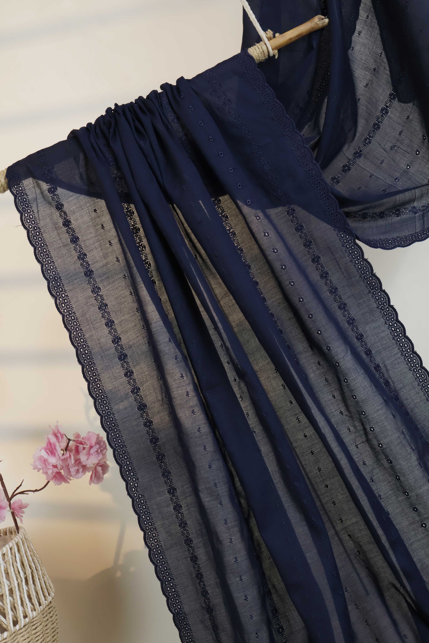 Embroidered Lawn Shawl 3787FF