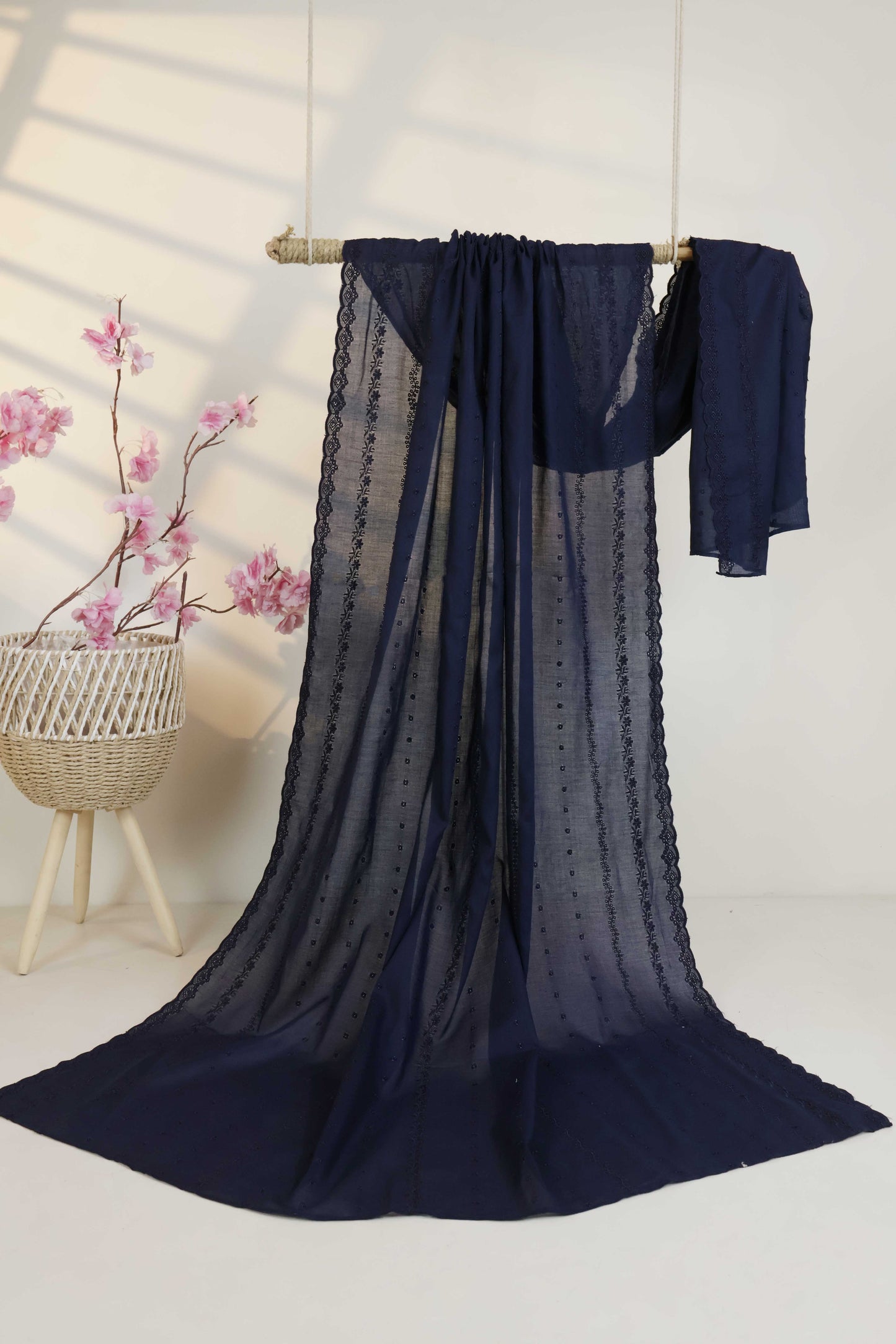 Embroidered Lawn Shawl 3787GG