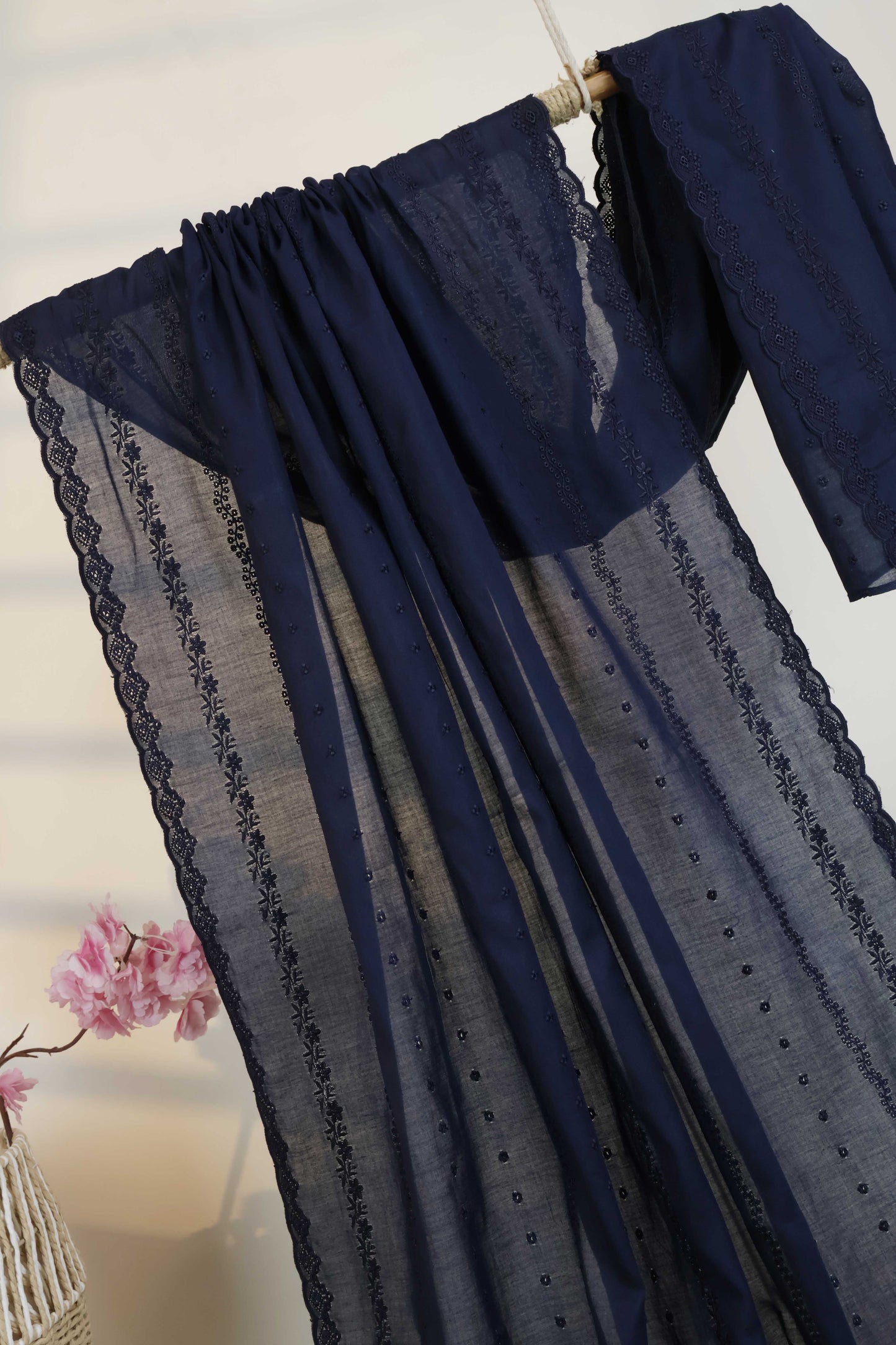 Embroidered Lawn Shawl 3787GG