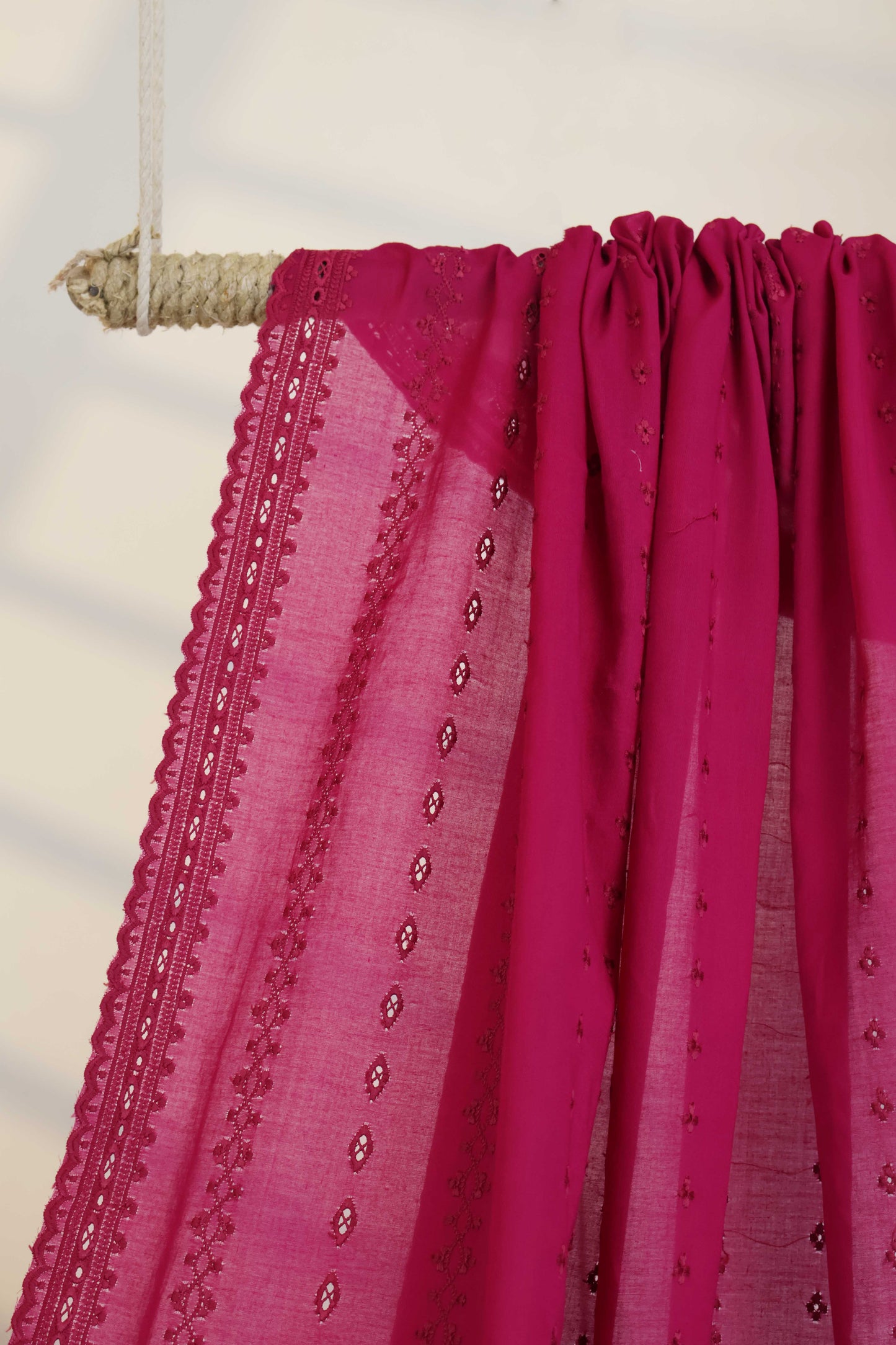 Embroidered Lawn Shawl 3787U