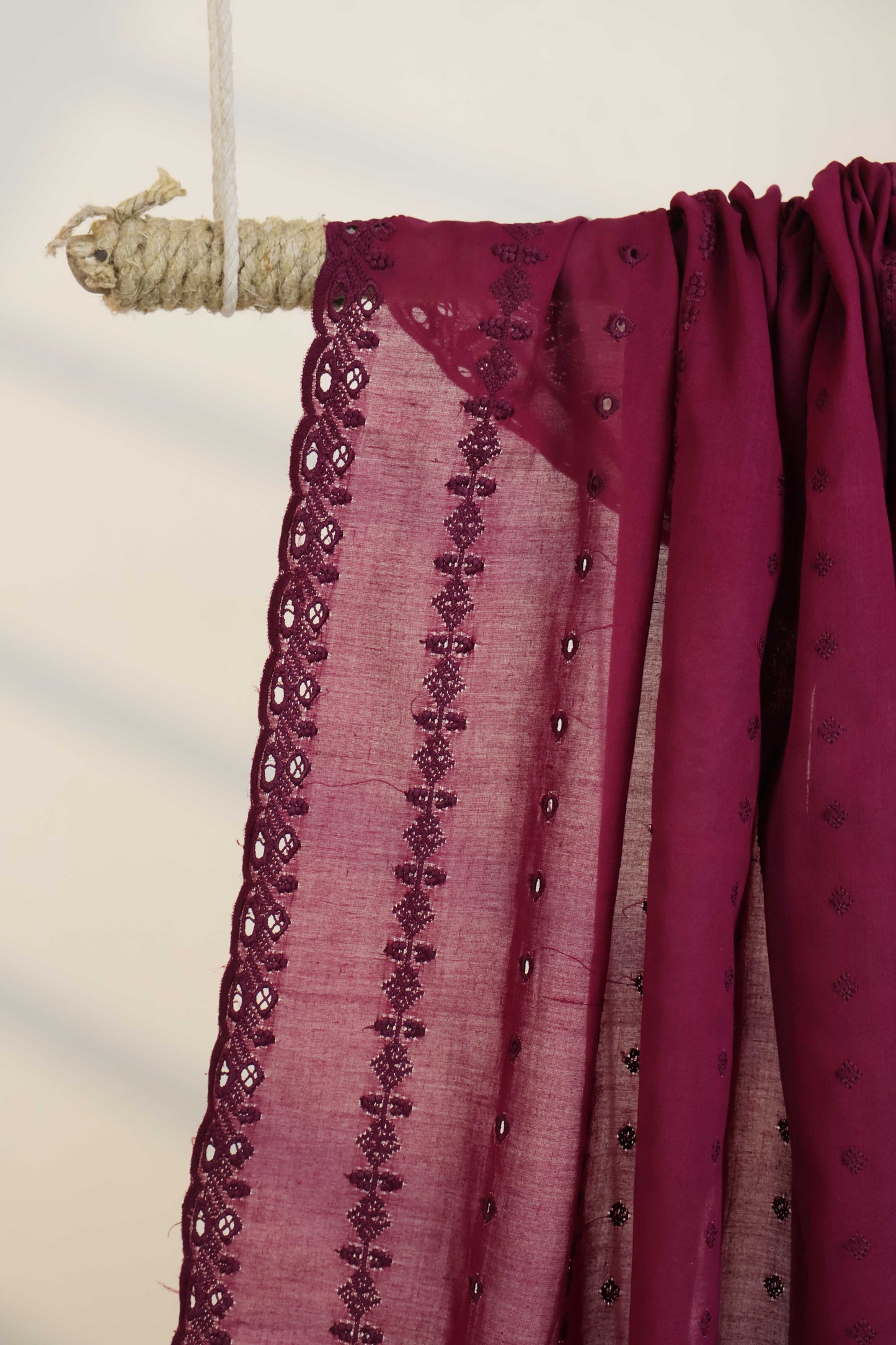 Embroidered Lawn Shawl 3787V