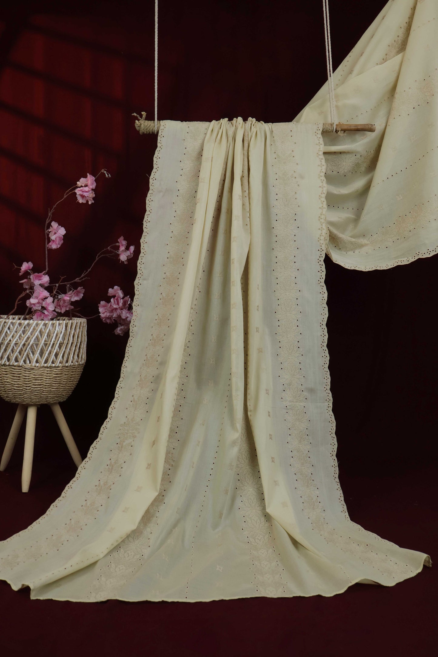 Embroidered Lawn Shawl HLSH222