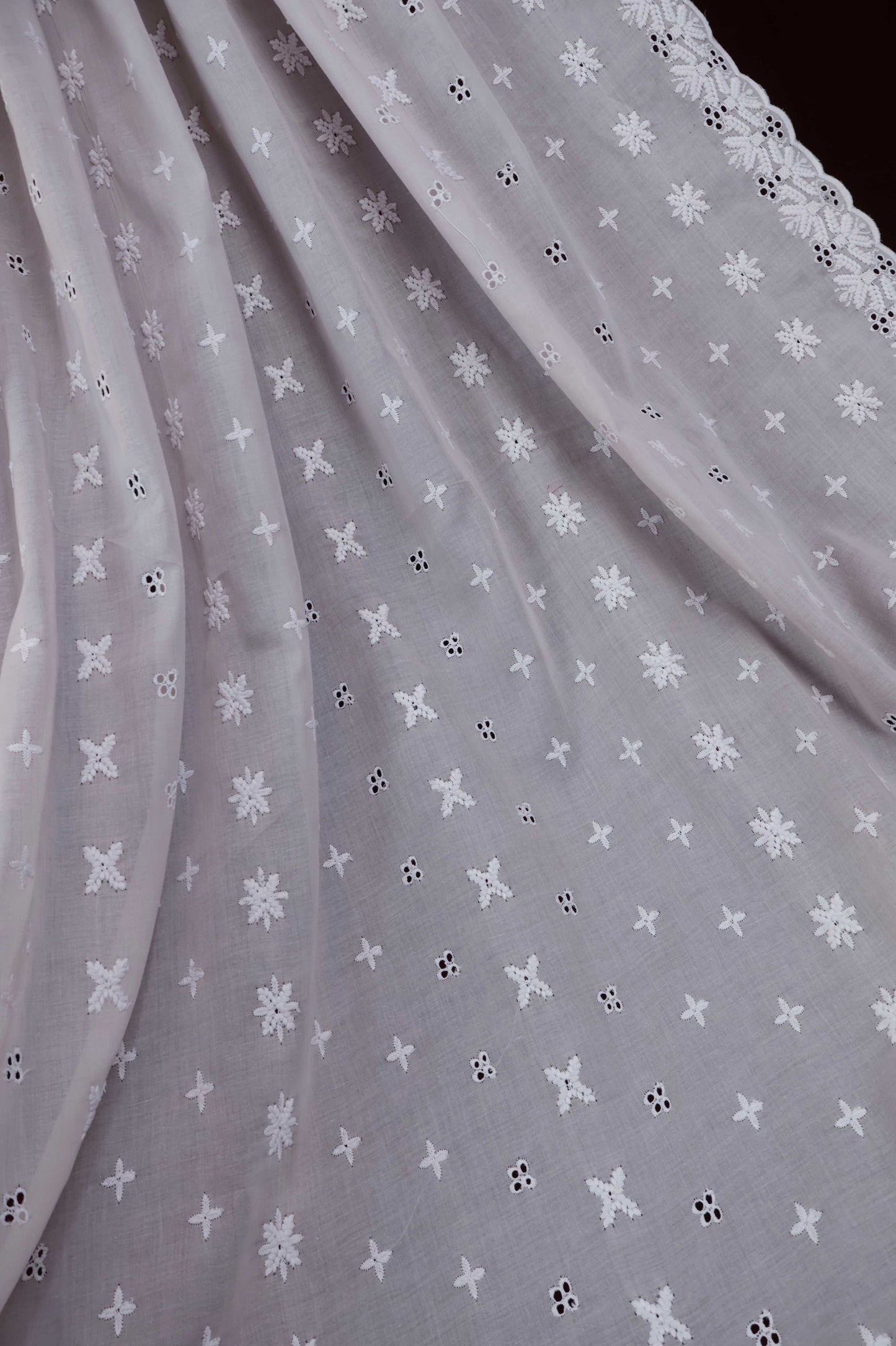 Embroidered Lawn Full Size Shawl 3849N