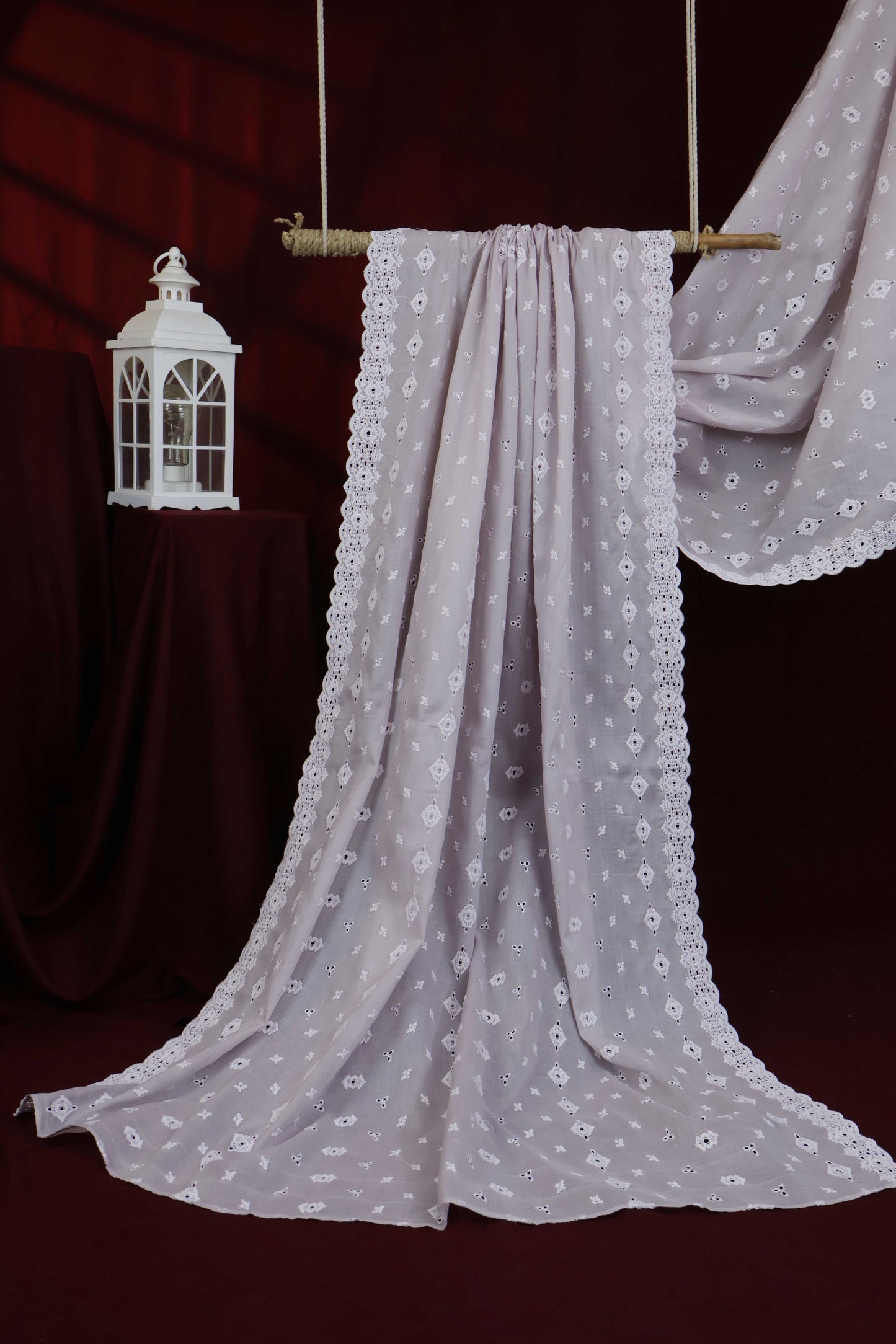 Embroidered Lawn Full Size Shawl 3849L