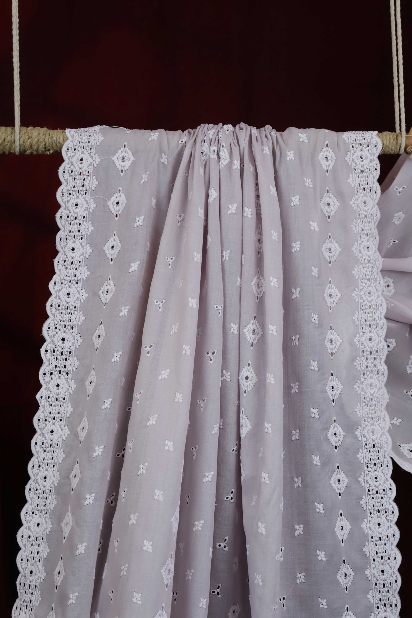 Embroidered Lawn Full Size Shawl 3849L