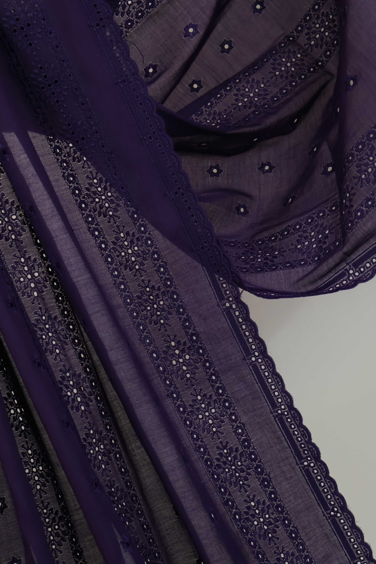 Embroidered Lawn Full Size Shawl 1477D