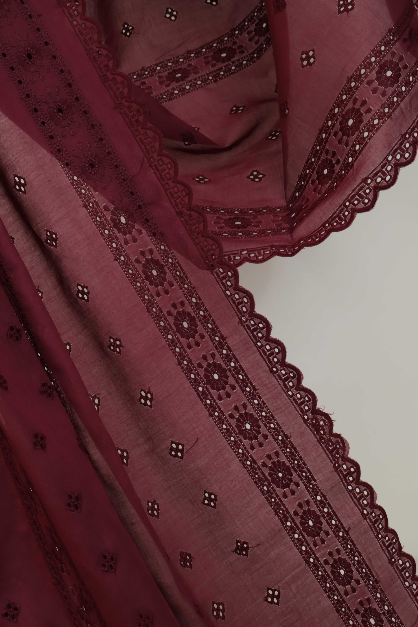 Embroidered Lawn Full Size Shawl 1477B