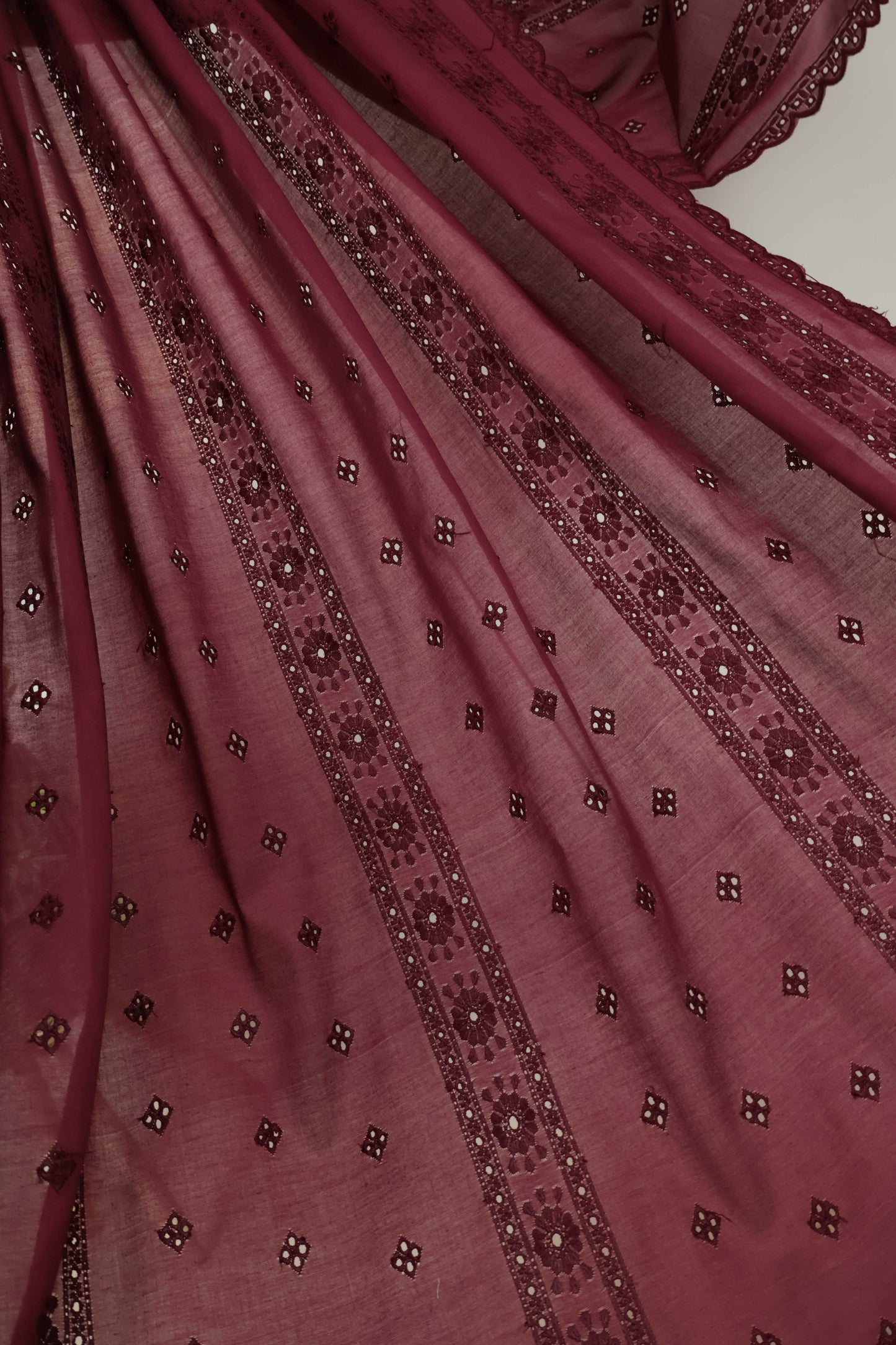 Embroidered Lawn Full Size Shawl 1477B