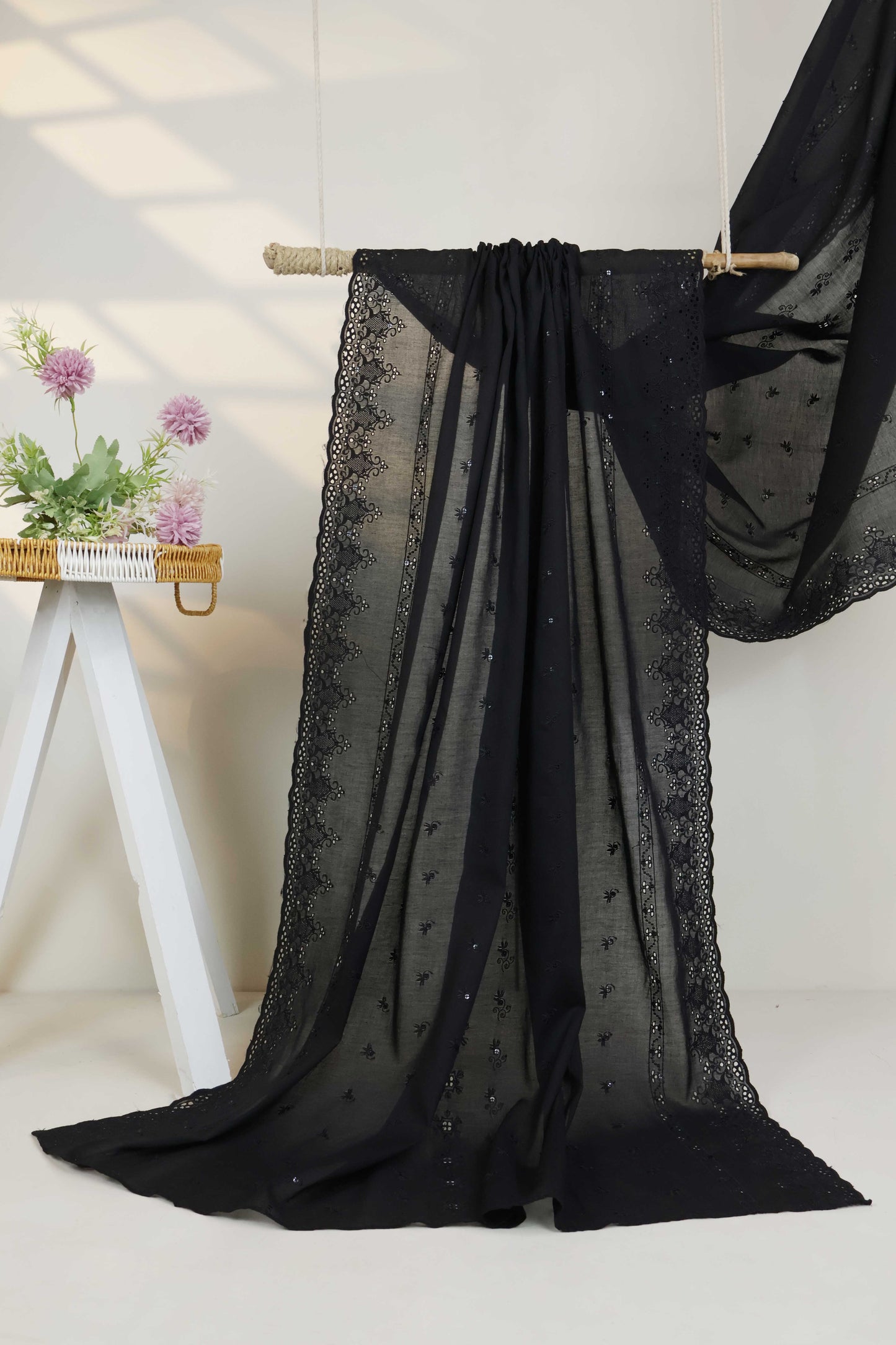Embroidered Lawn Full Size Shawl 3179A