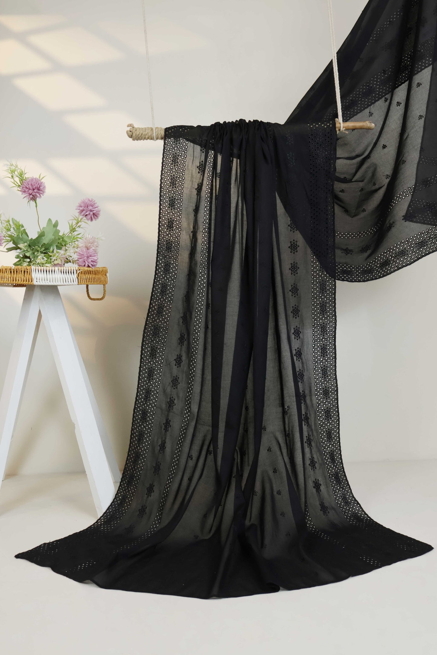 Embroidered Lawn Shawl HLSH206