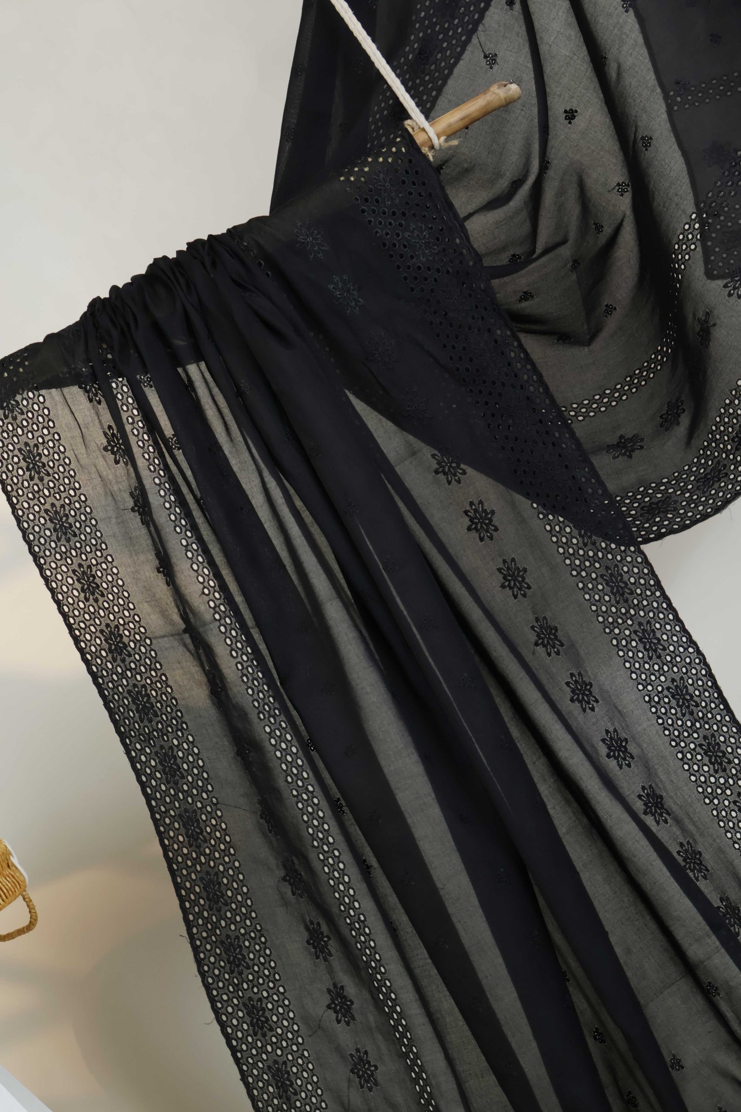 Embroidered Lawn Shawl HLSH206