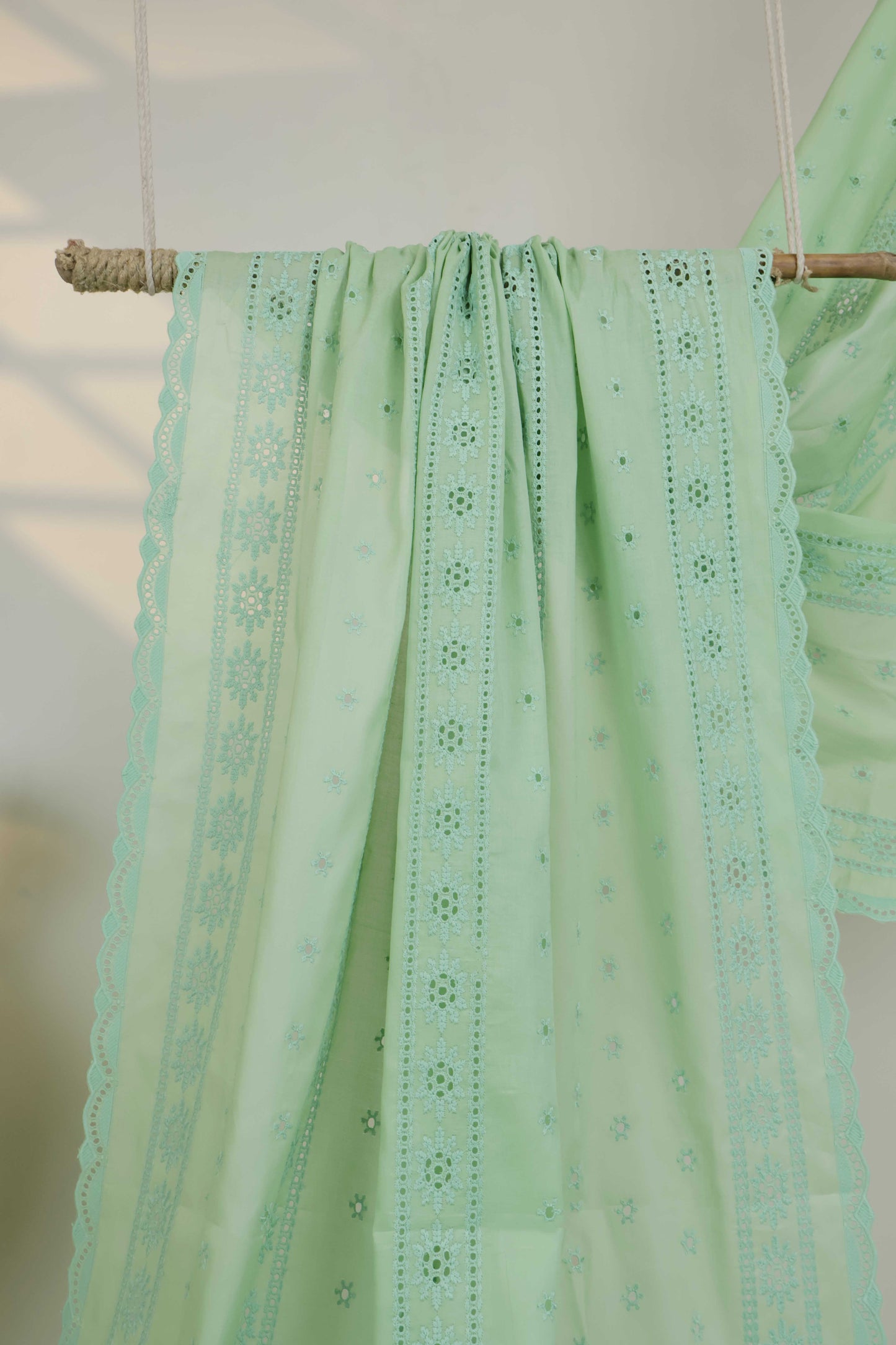 Embroidered Lawn Full Size Shawl 1477C
