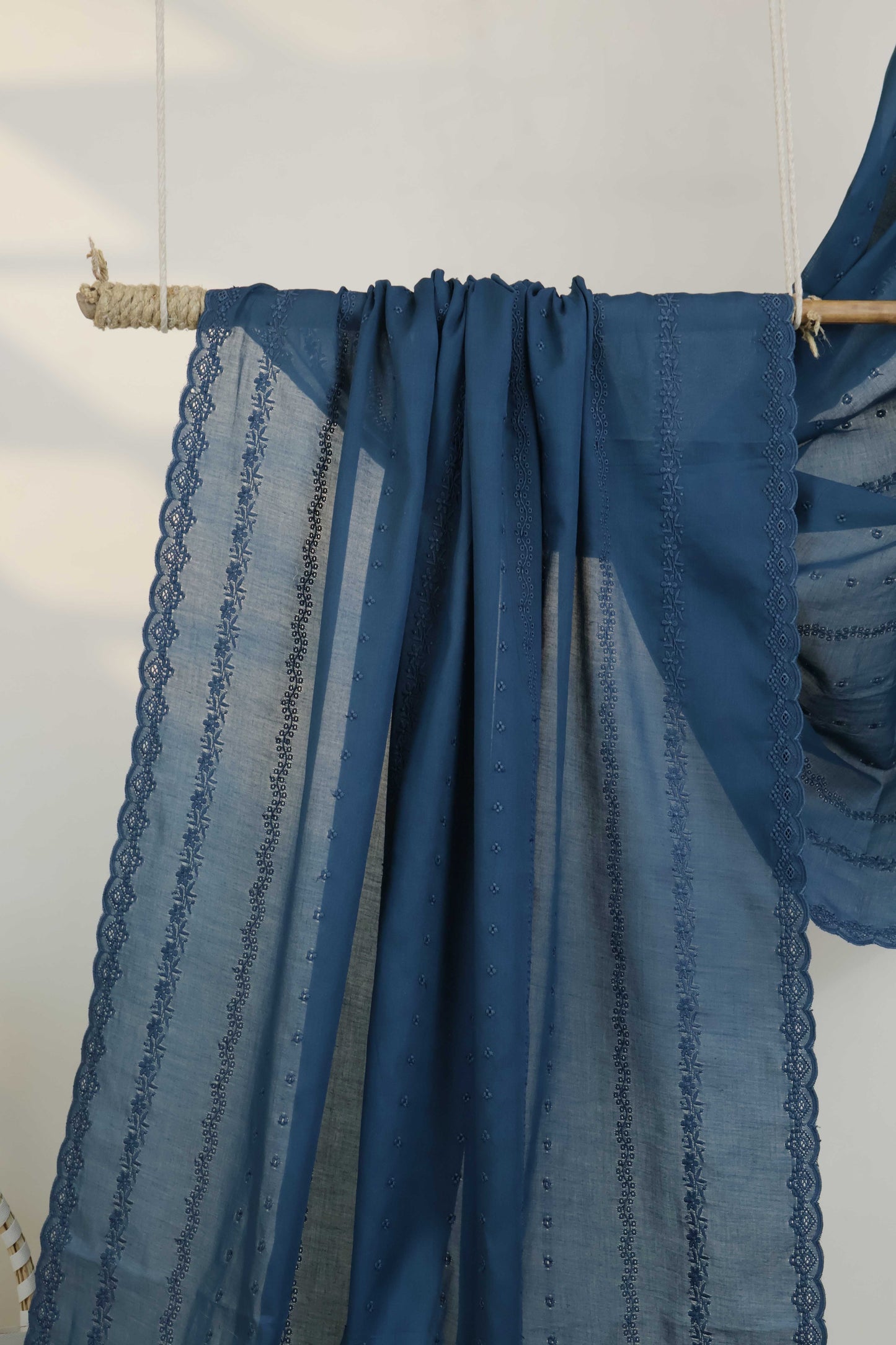 Embroidered Lawn Shawl 3787OO