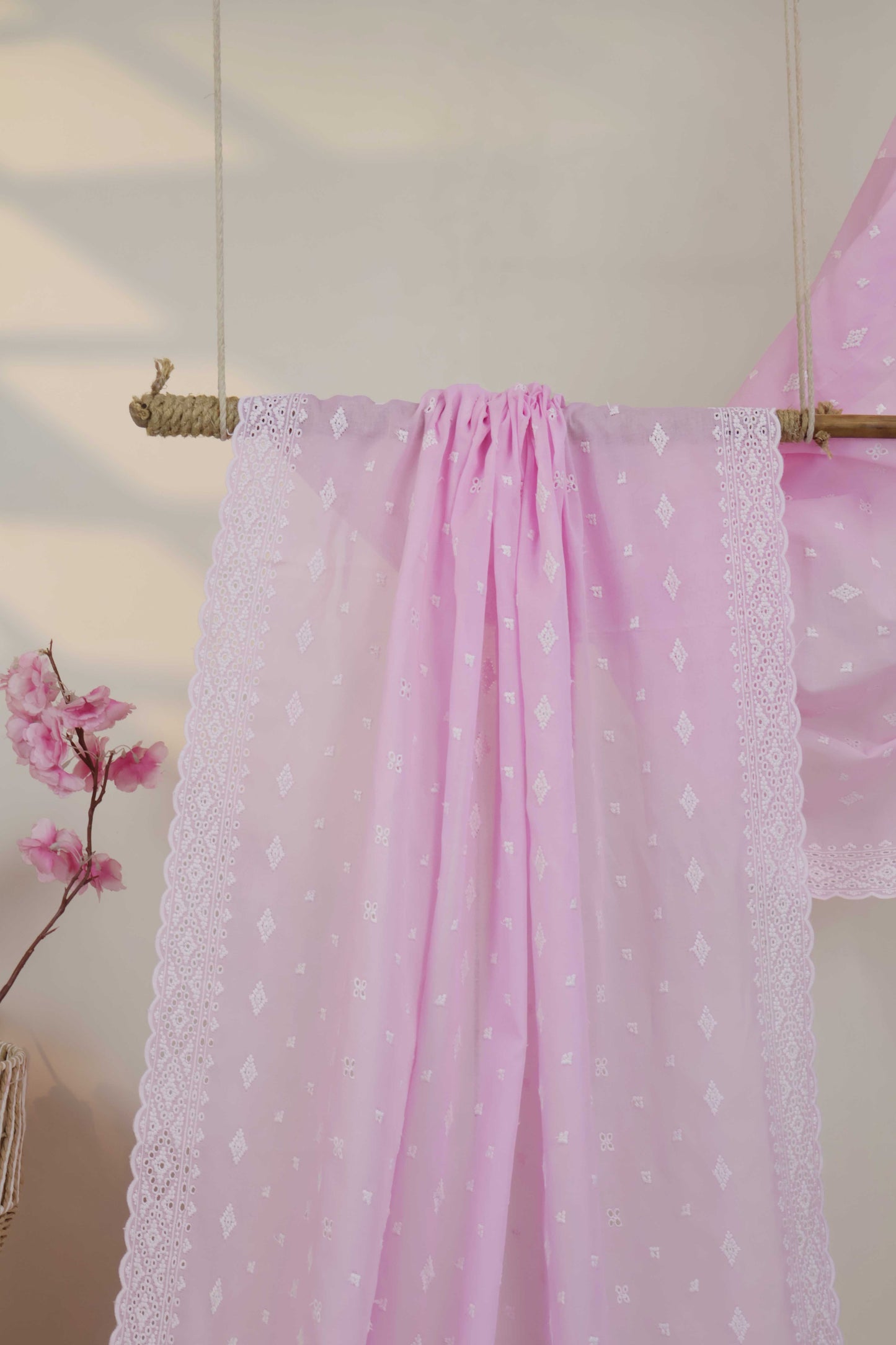 Embroidered Lawn Full Size Shawl 3849H