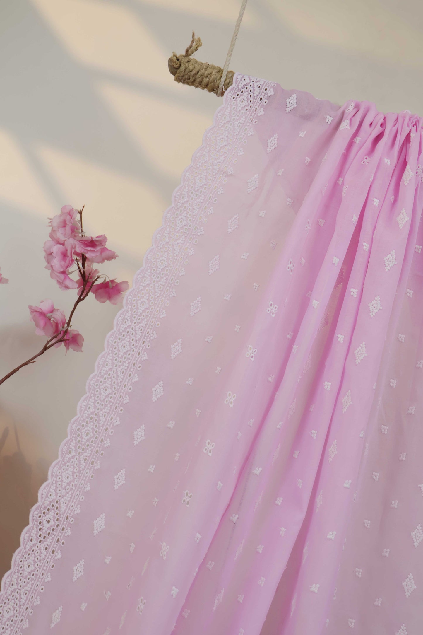 Embroidered Lawn Full Size Shawl 3849H