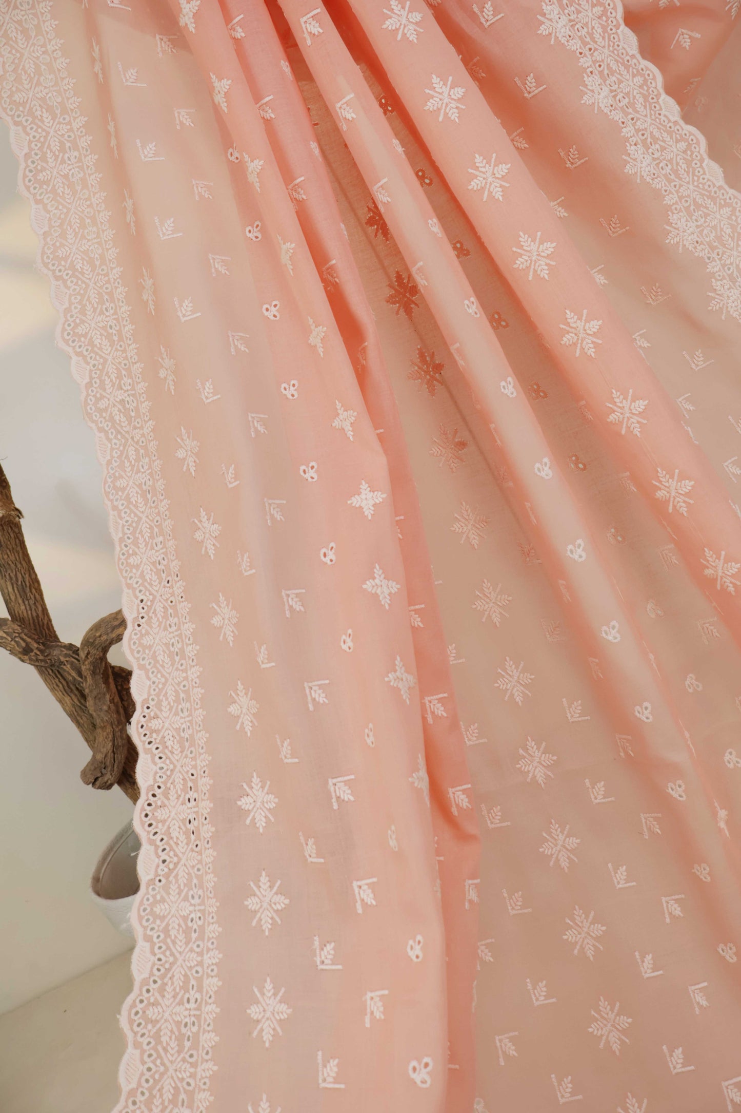 Embroidered Lawn Full Size Shawl 3849C