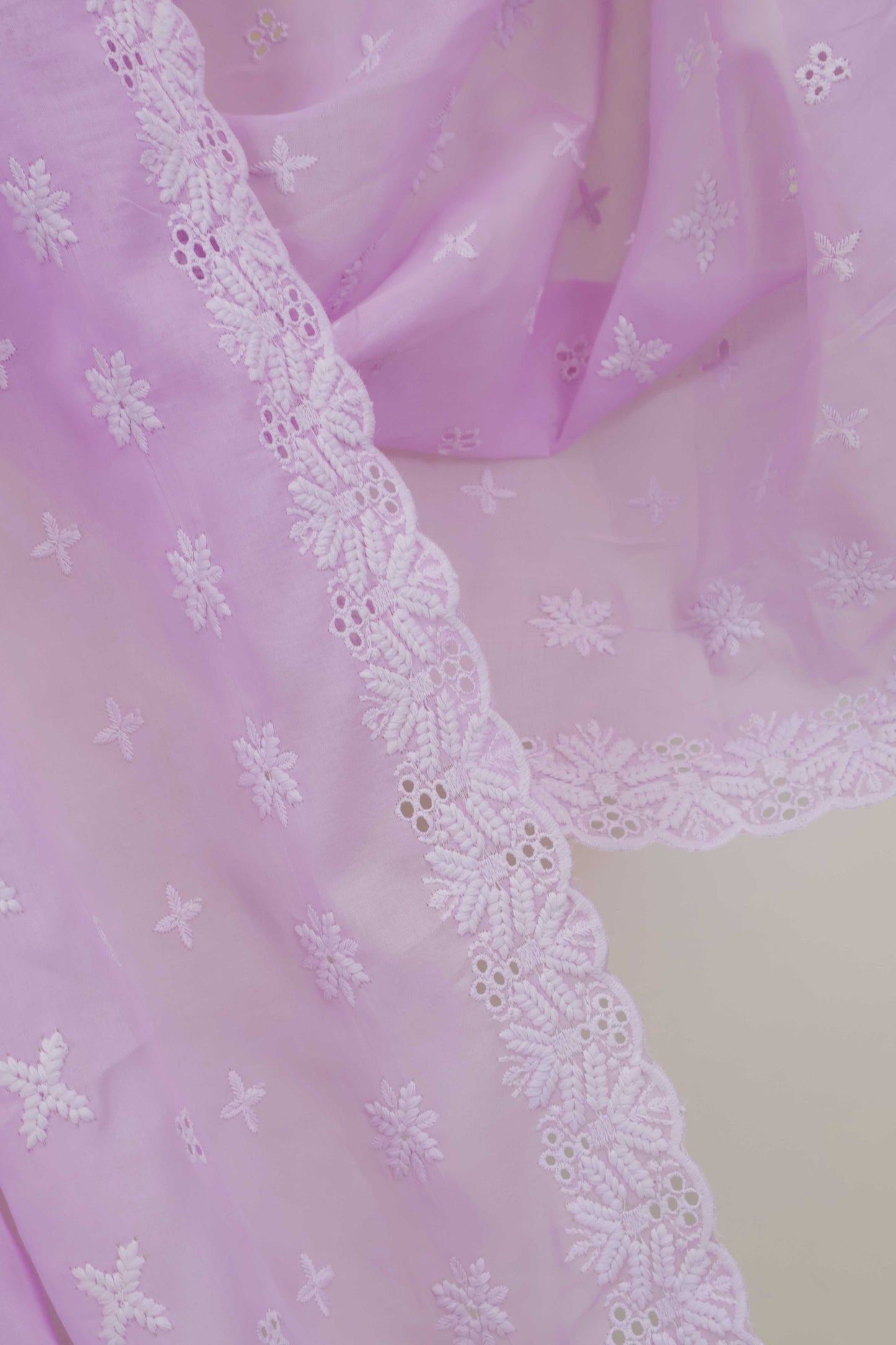 Embroidered Lawn Full Size Shawl 3849E