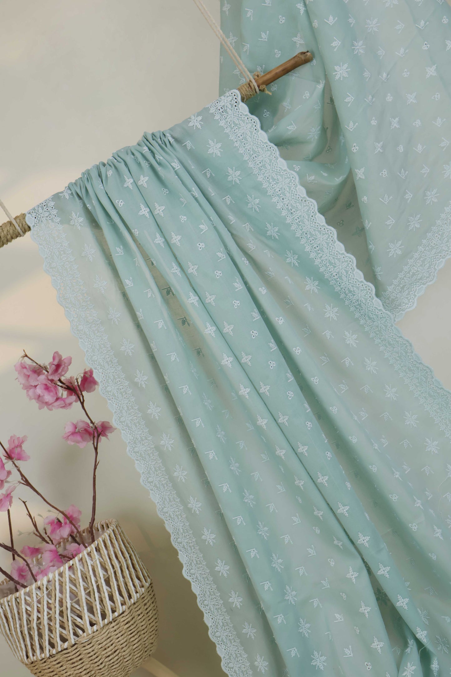 Embroidered Lawn Full Size Shawl 3849P