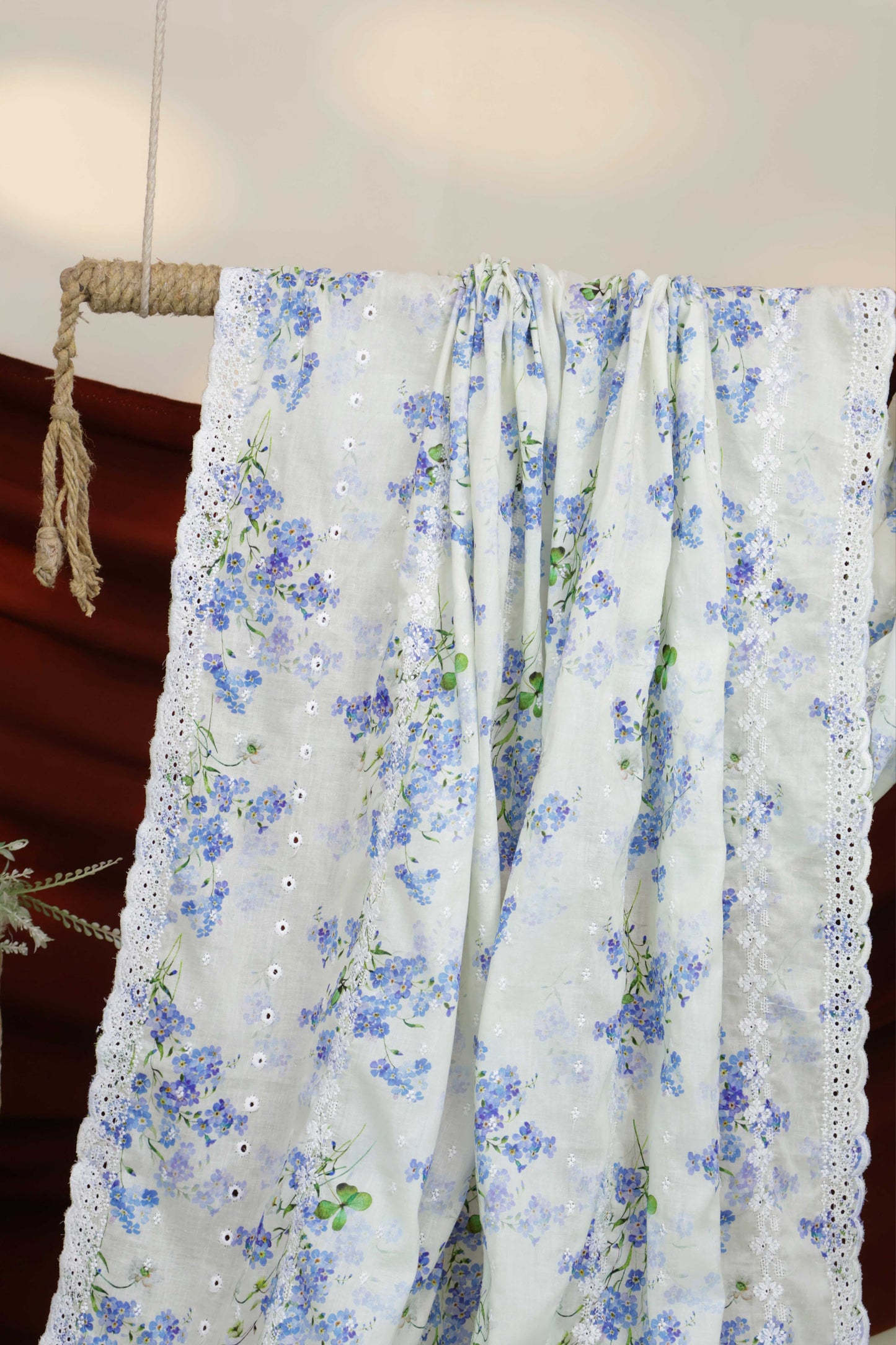 Embroidered Lawn Shawl 3636N