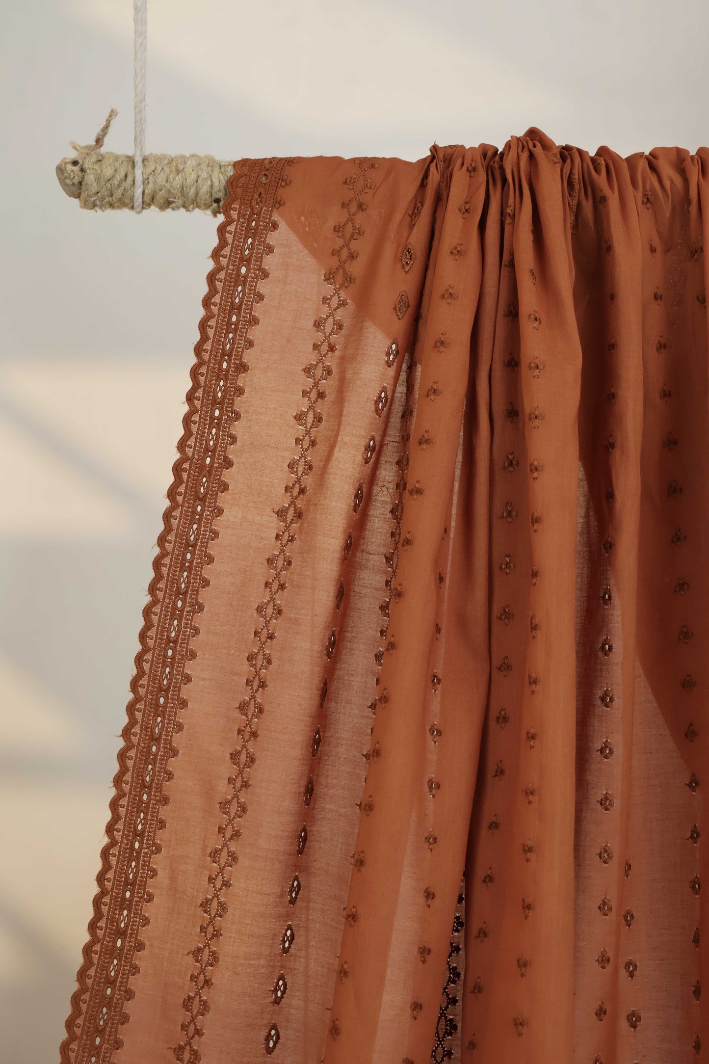 Embroidered Lawn Shawl 3787WW