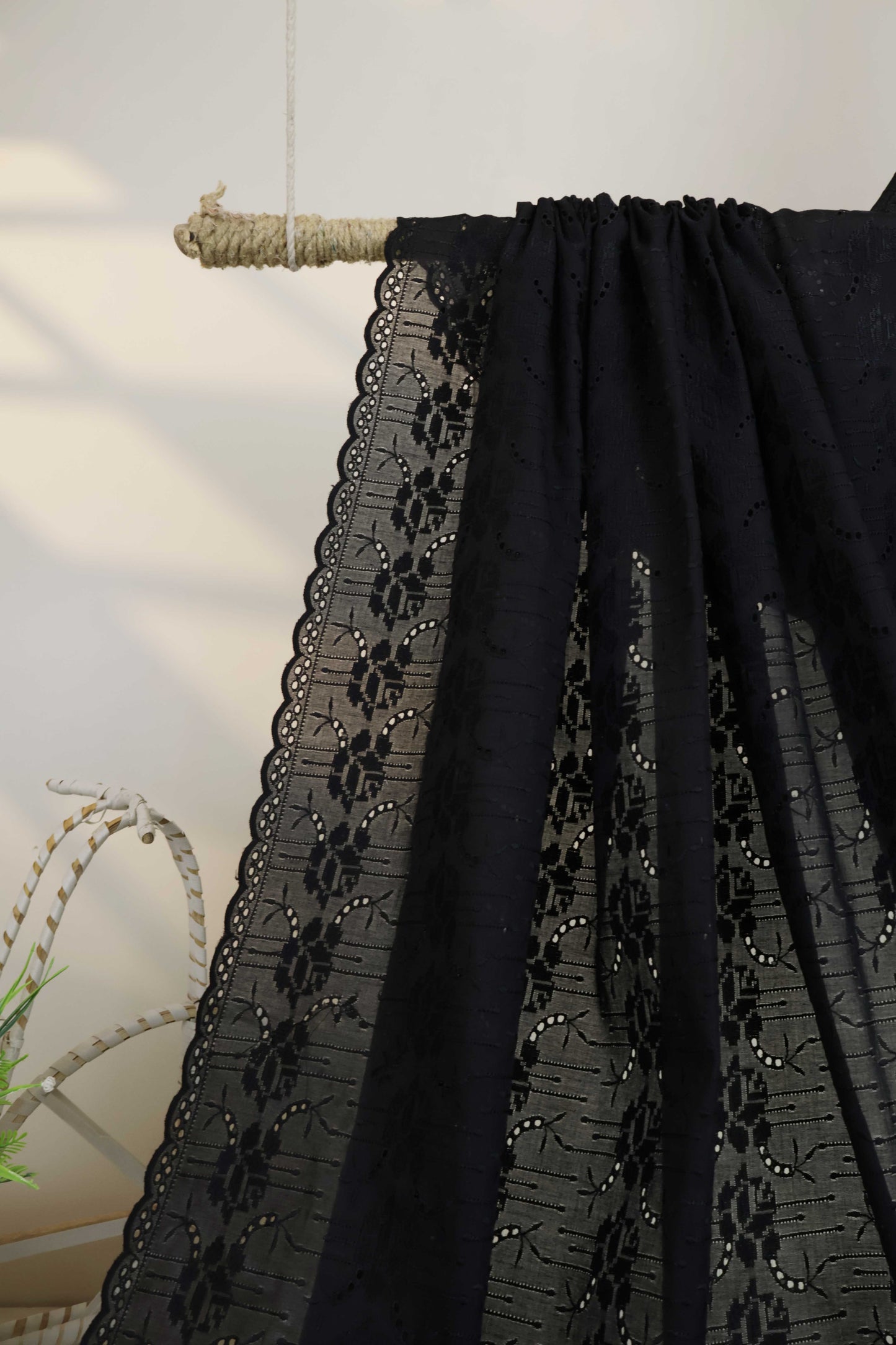 Embroidered Lawn Shawl 3364D
