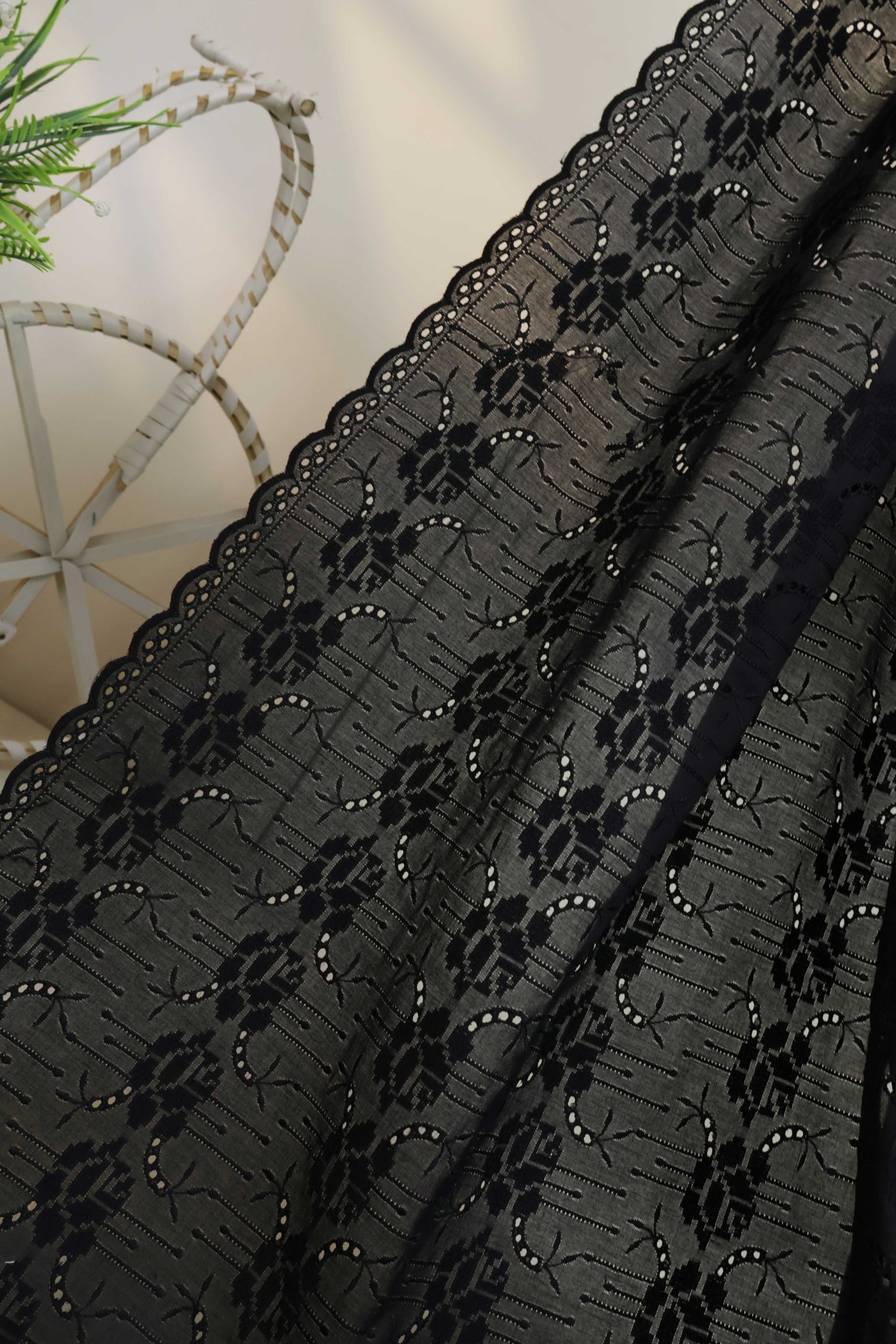 Embroidered Lawn Shawl 3364D
