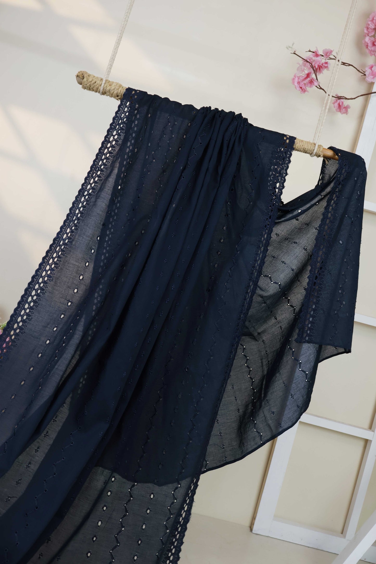 Embroidered Lawn Shawl 2868A11