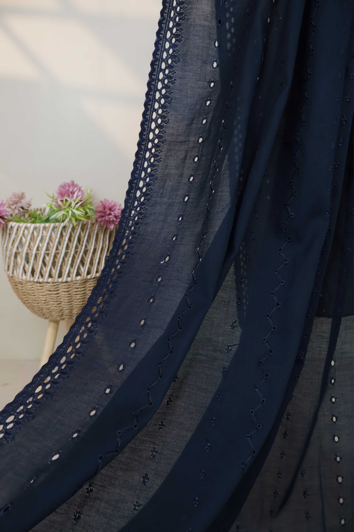 Embroidered Lawn Shawl 2868A11