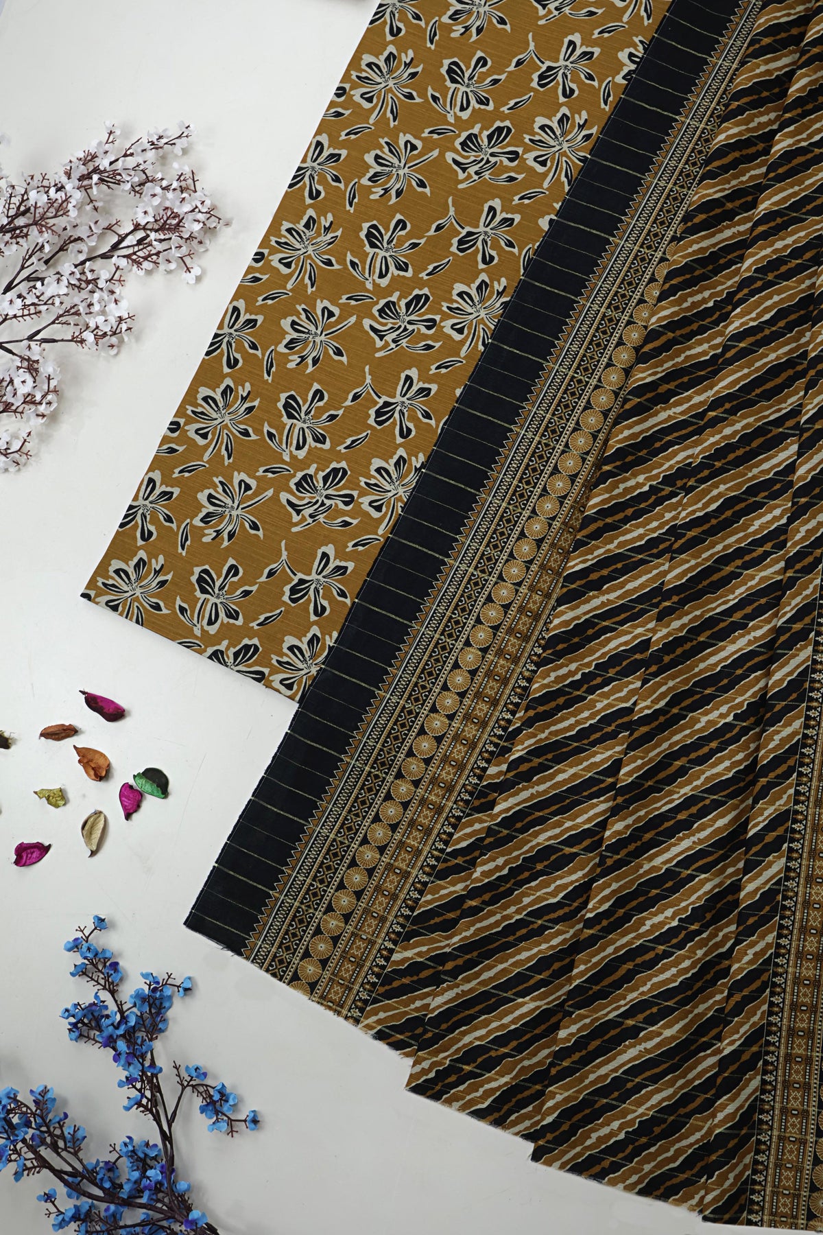 3Piece – Printed Khaddar Suit BSK2607
