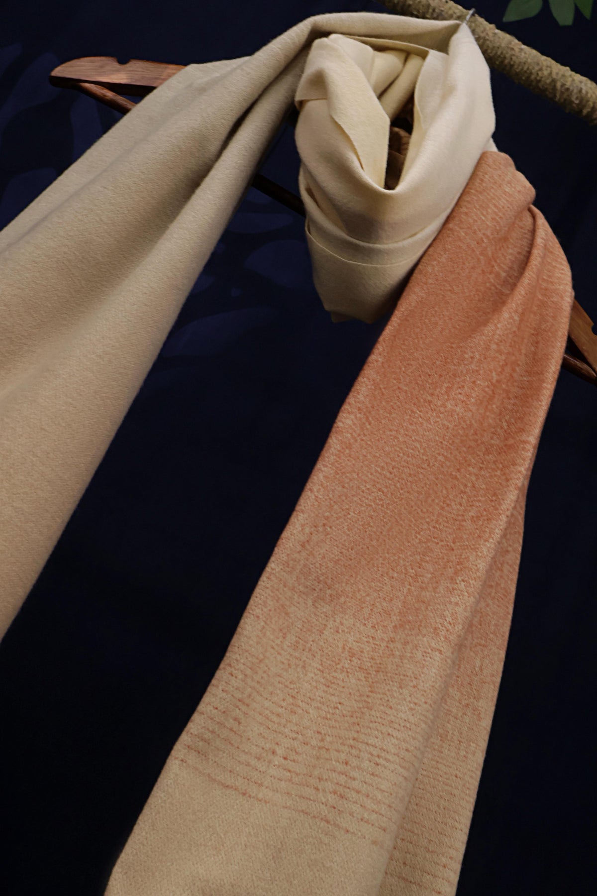 Pure Wool Stoler WST10