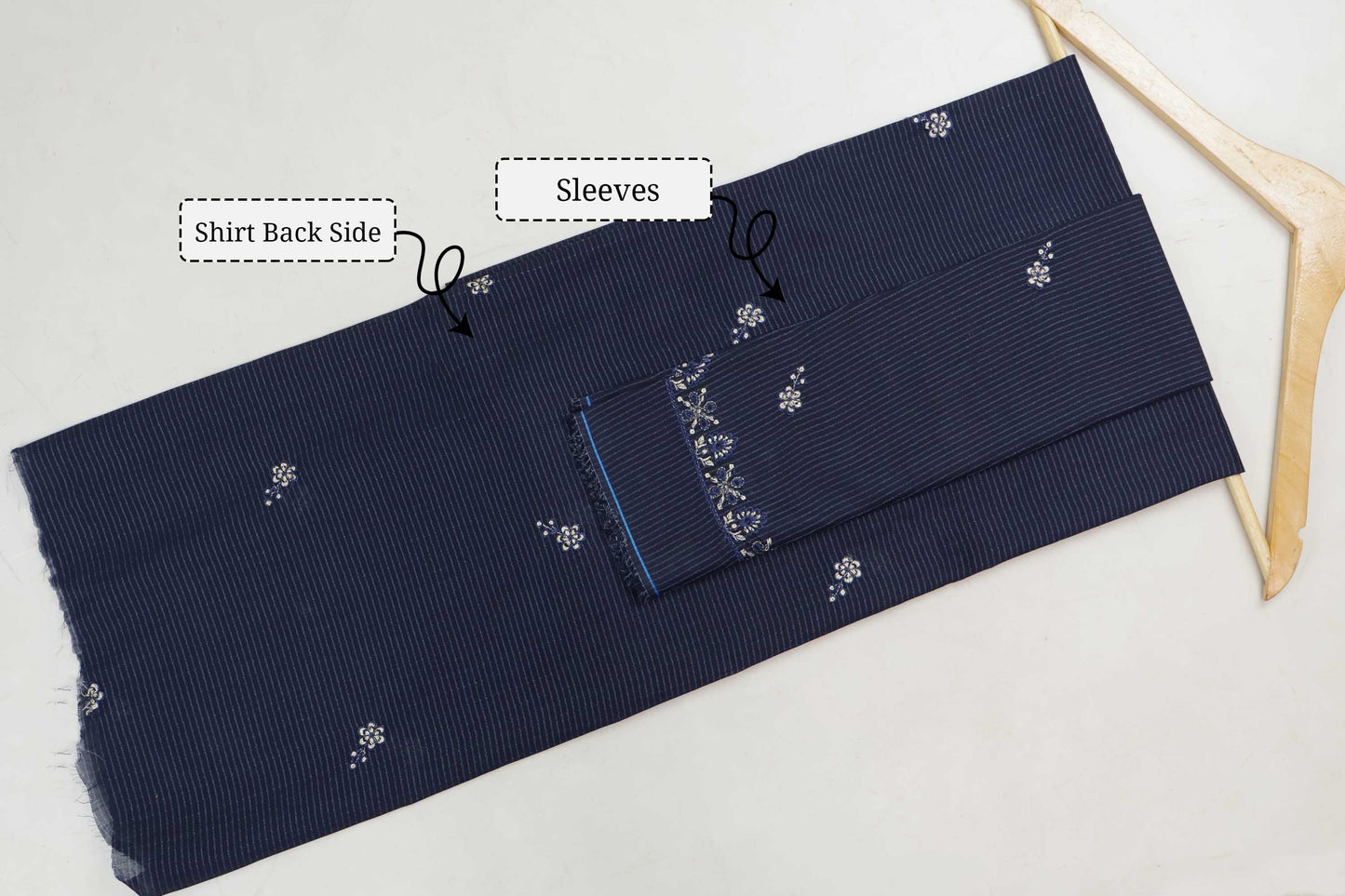 3Piece-Lawn Embroidered Suit V501B