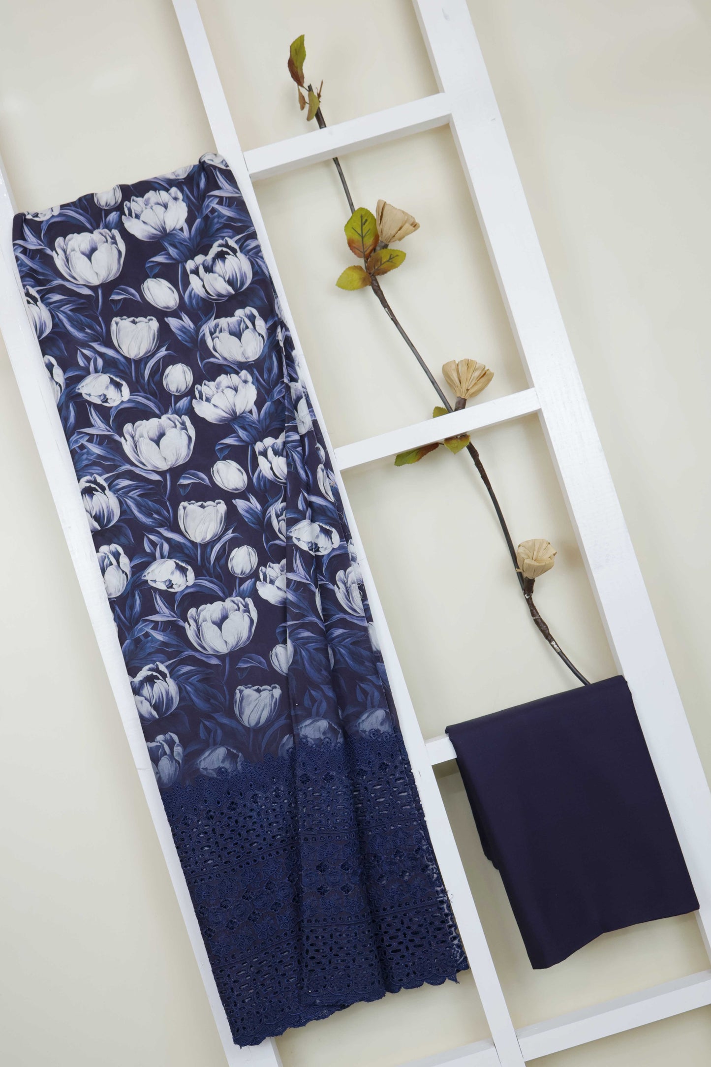 2Pc-Printed Lawn J2PE04