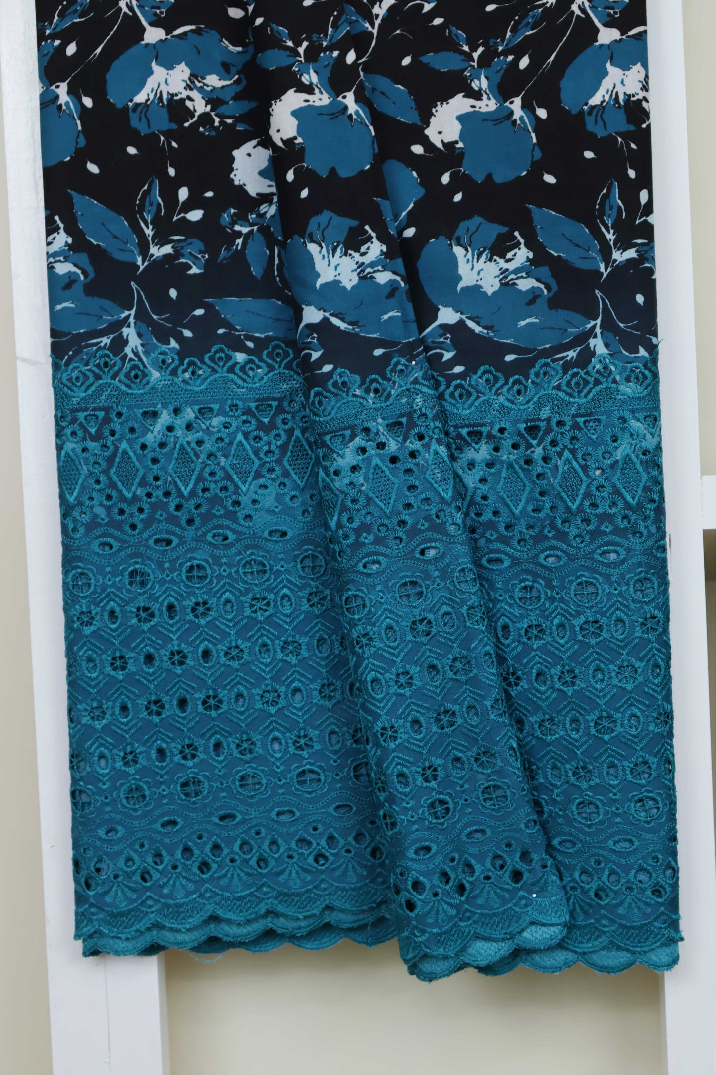 2Pc-Printed Lawn J2PE02