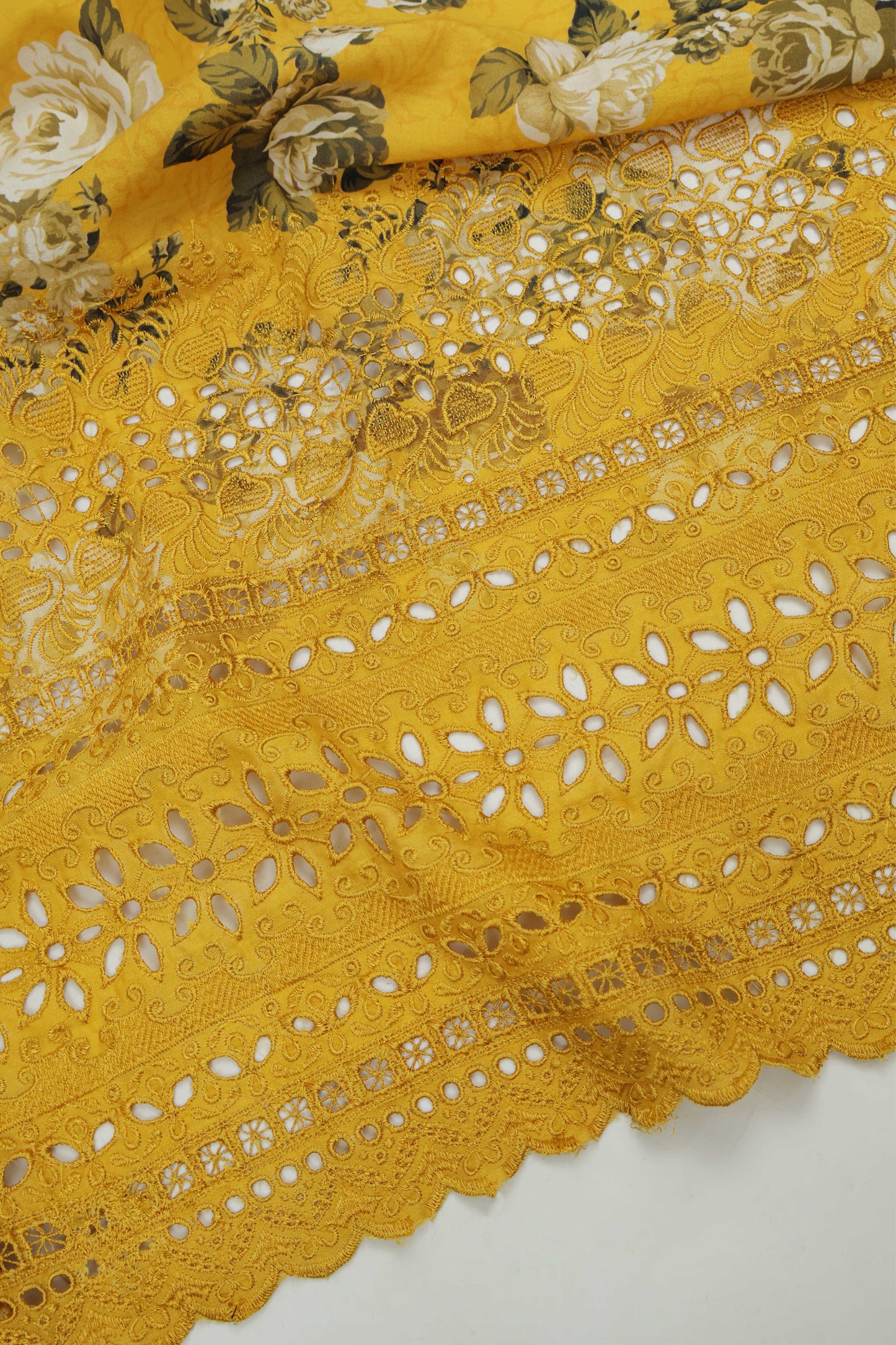2Pc-Printed Lawn J2PE05