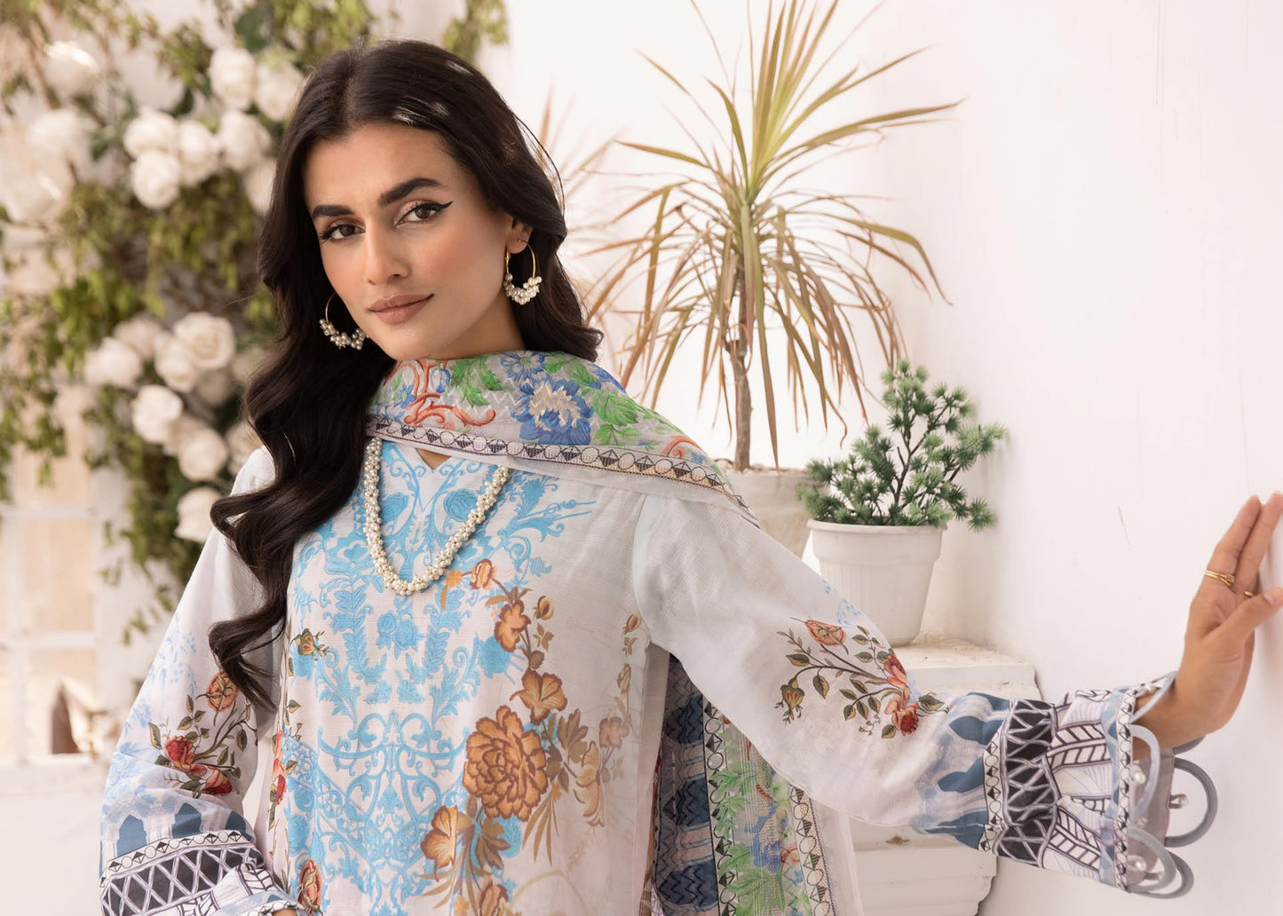 3Piece - Superior Printed Lawn Suit Carnation  D031