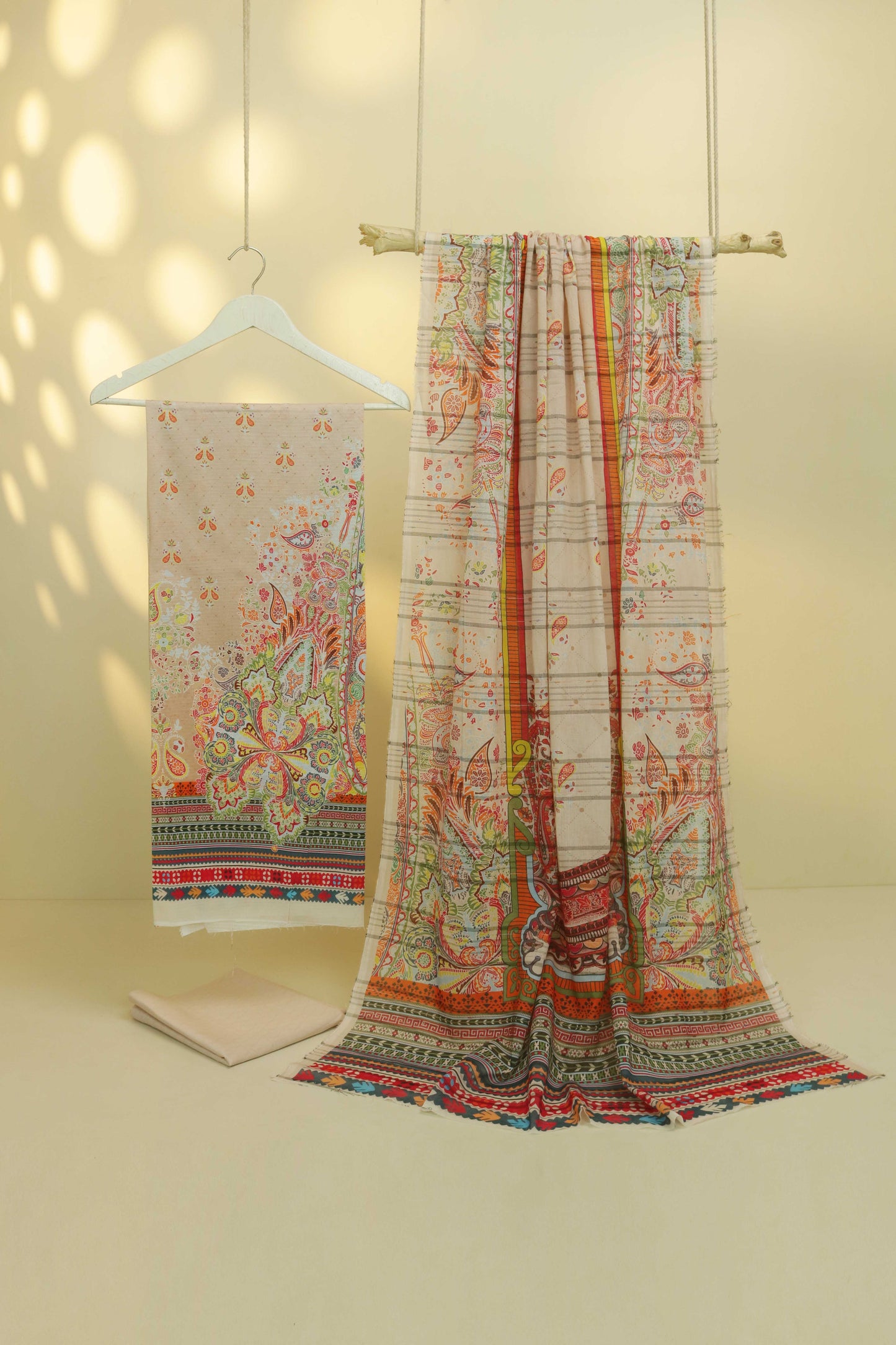 3Piece - Superior Printed Lawn Suit Carnation CR09