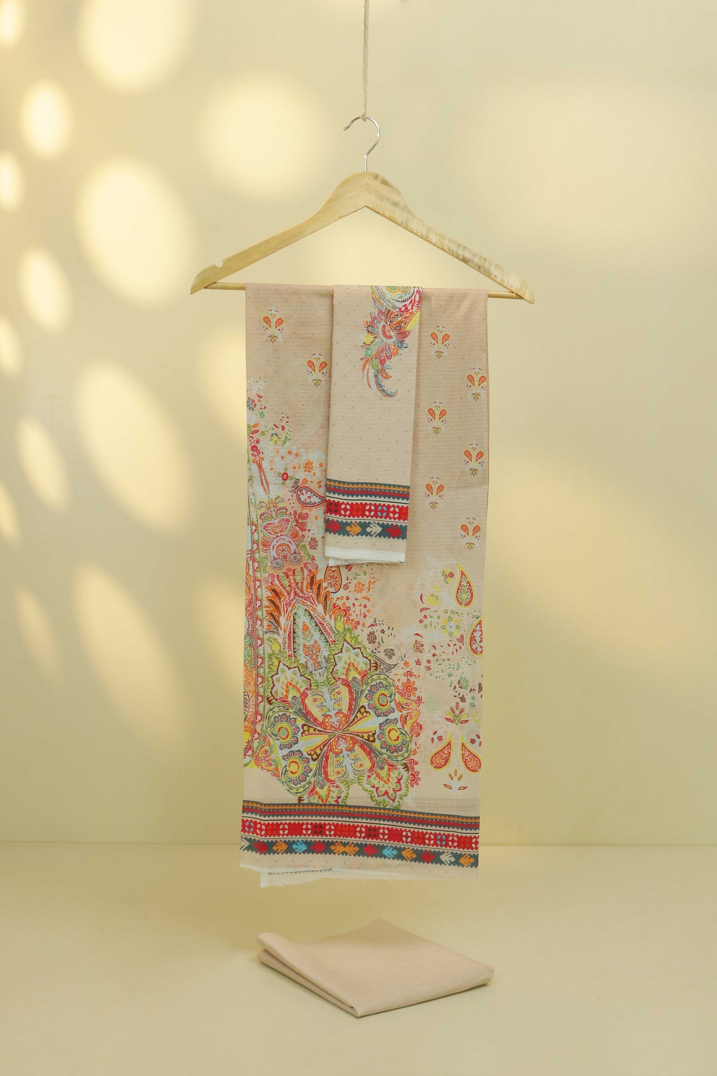 3Piece - Superior Printed Lawn Suit Carnation CR09