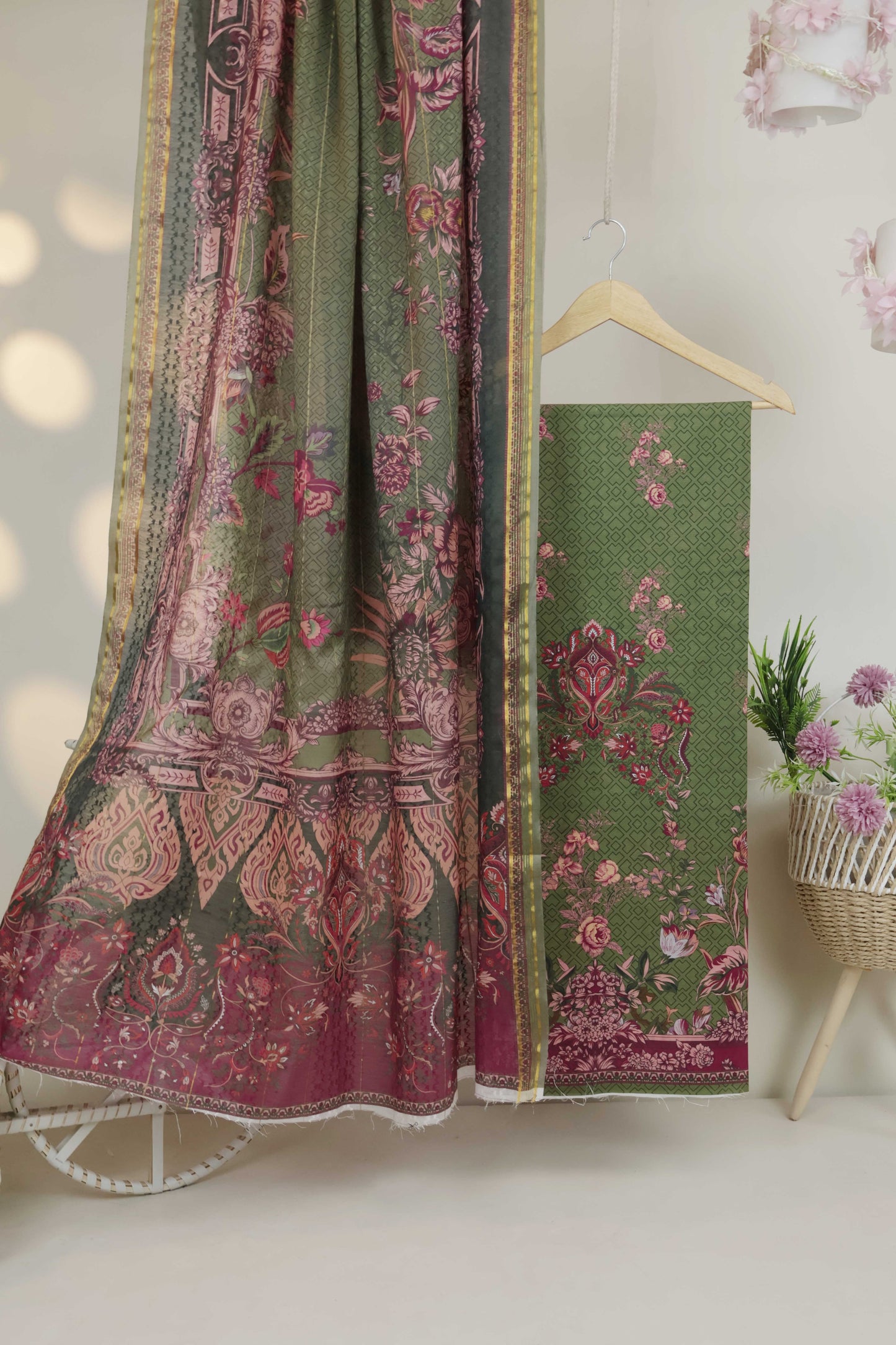 3Piece - Superior Printed Lawn Suit Carnation CR38