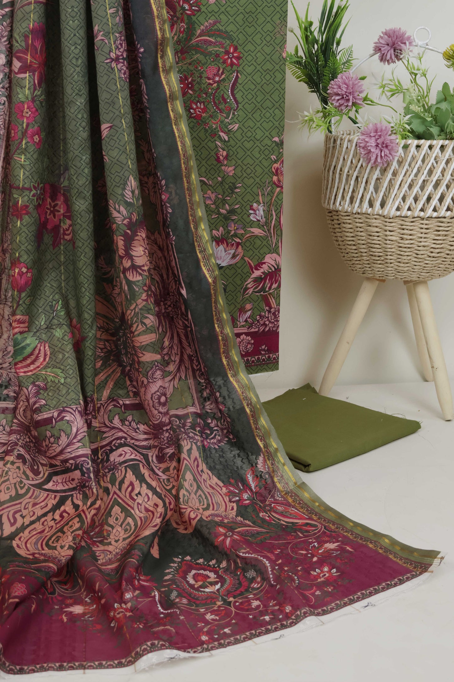 3Piece - Superior Printed Lawn Suit Carnation CR38