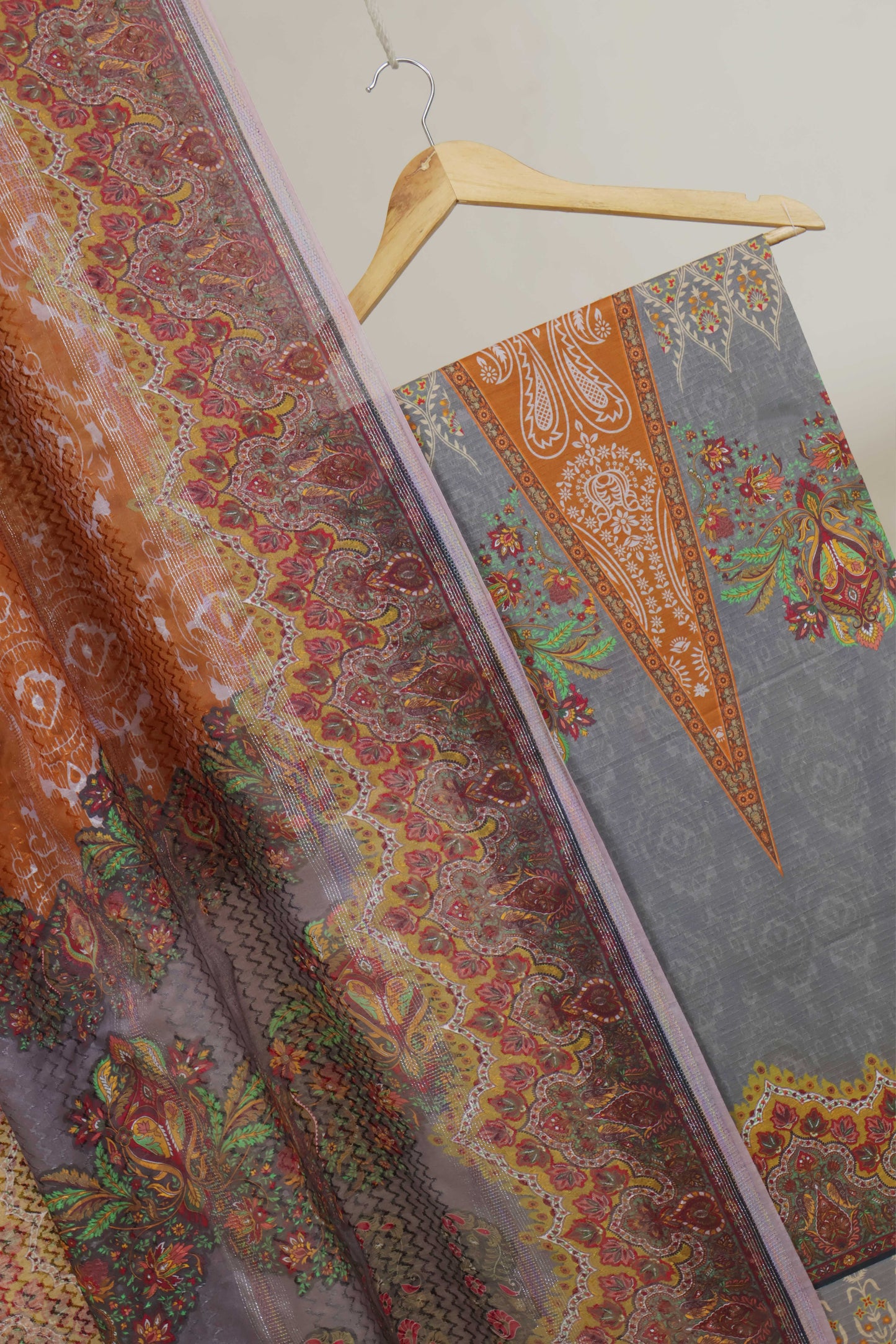 3Piece - Superior Printed Lawn Suit Carnation CR15