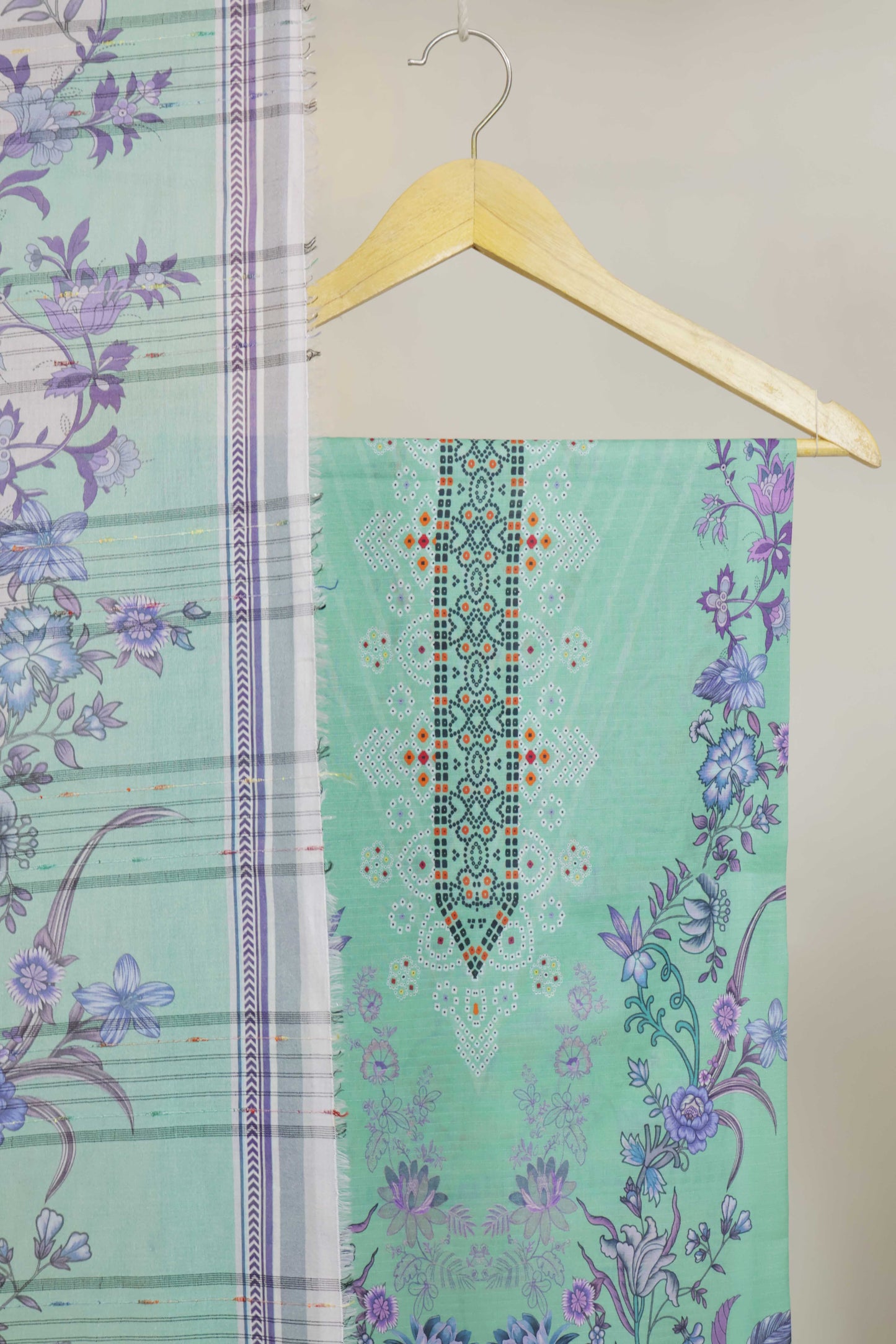 3Piece - Superior Printed Lawn Suit Carnation CR40