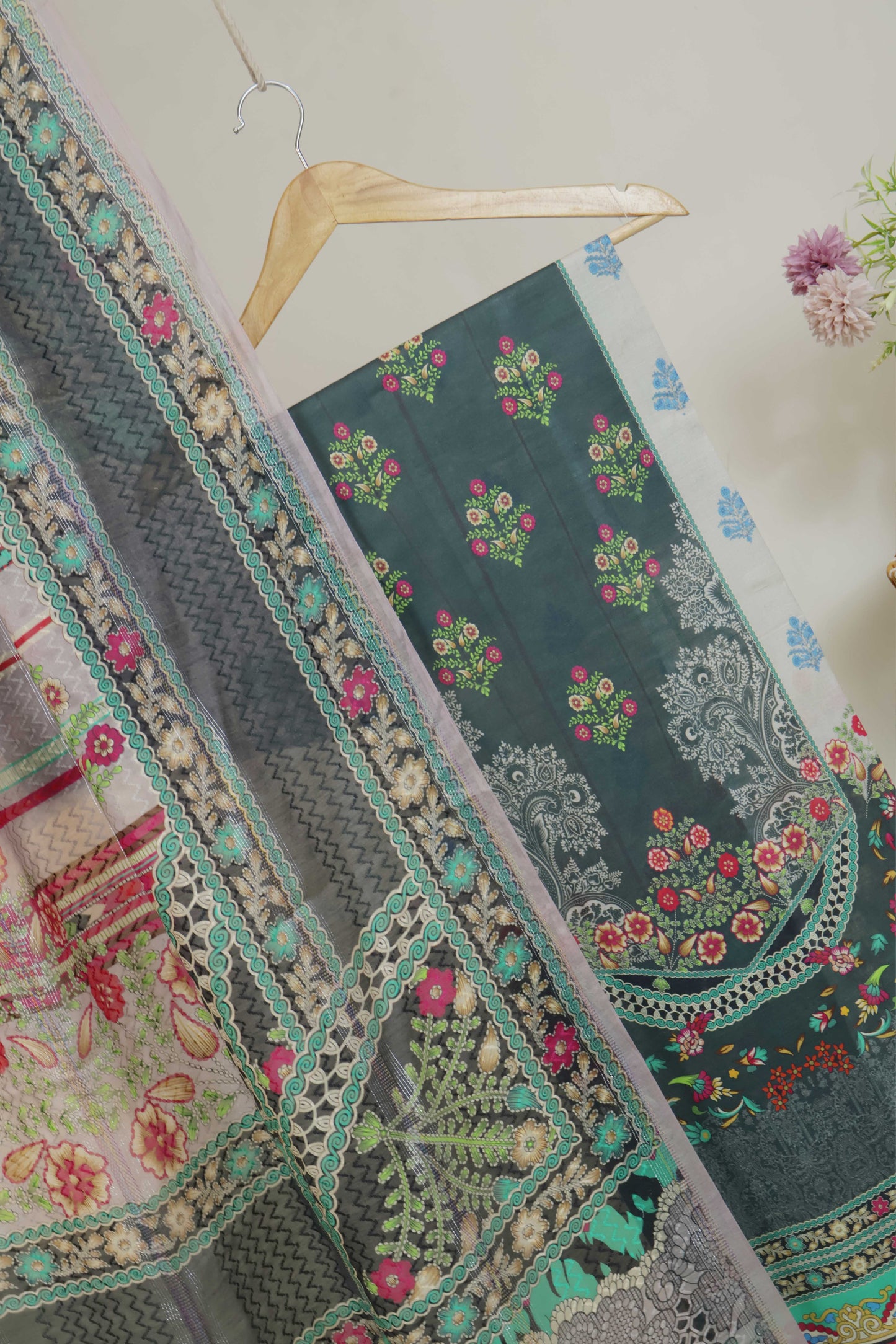 3Piece - Superior Printed Lawn Suit Carnation CR21