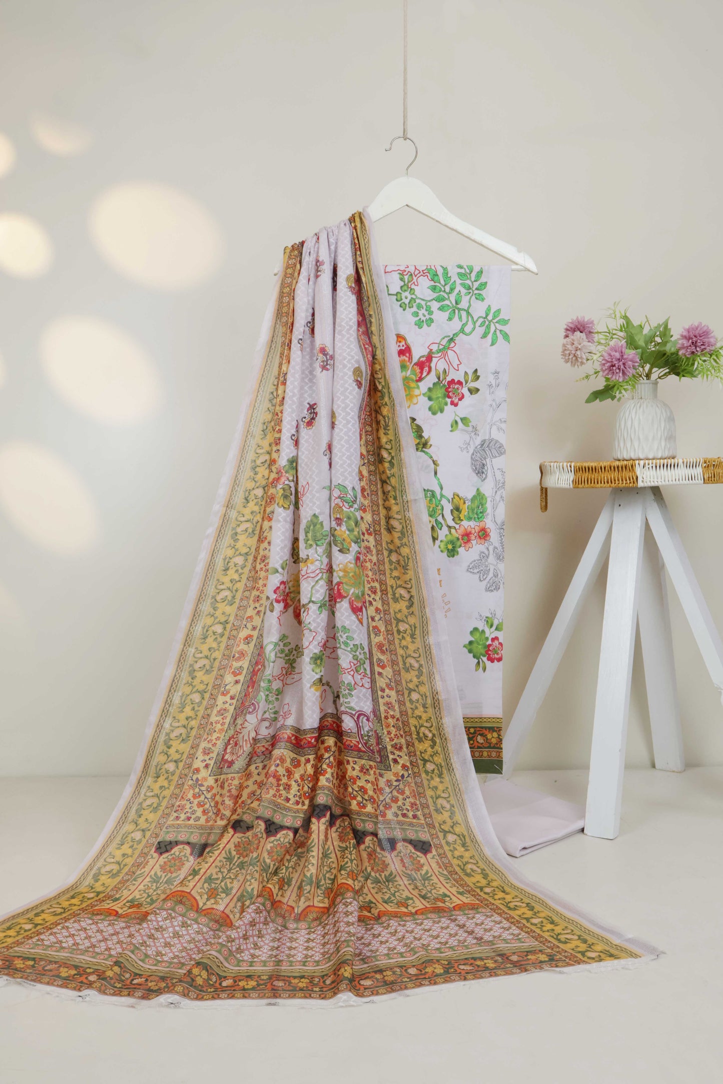 3Piece - Superior Printed Lawn Suit Carnation CR24