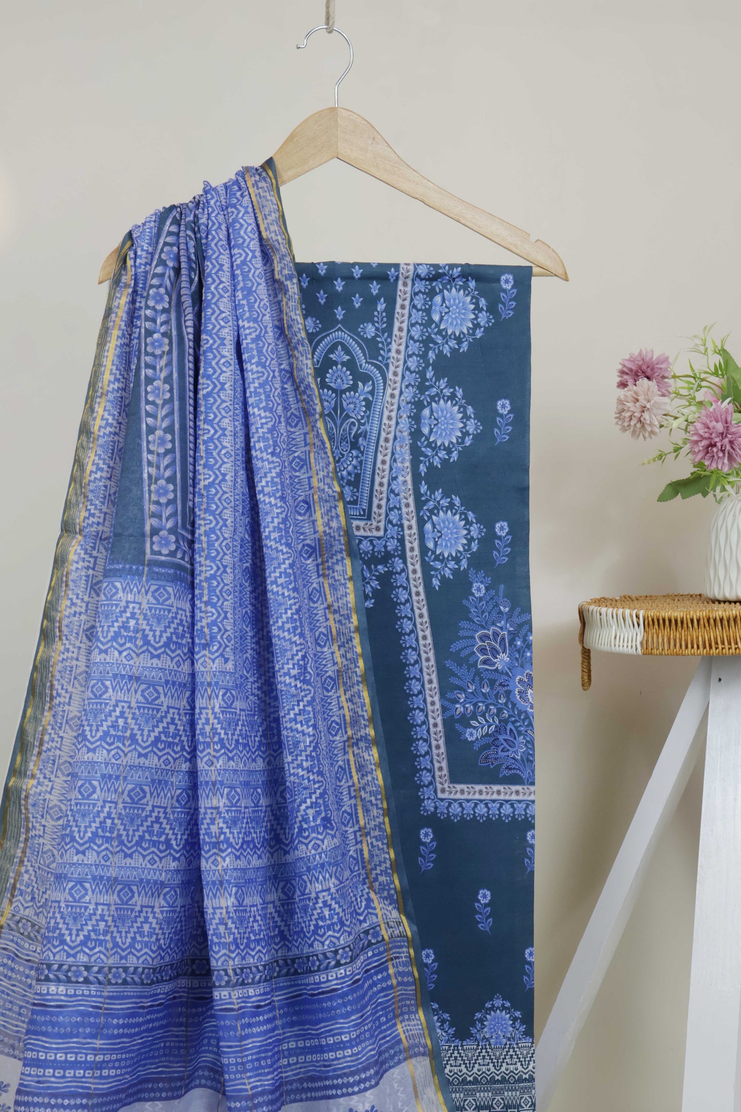 3Piece - Superior Printed Lawn Suit Carnation CR28