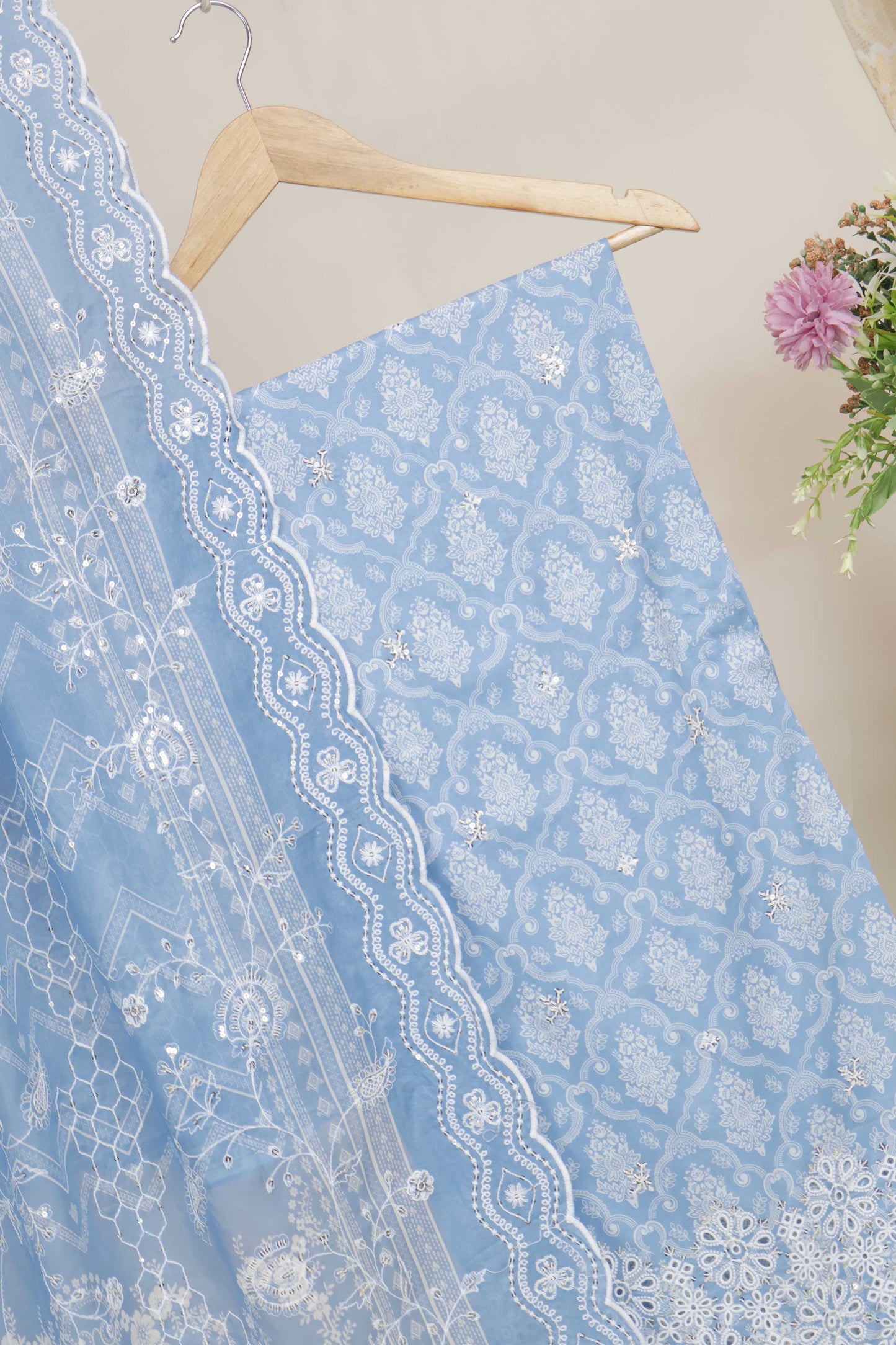 Luxury Lawn Embroidered Suit ELBS06