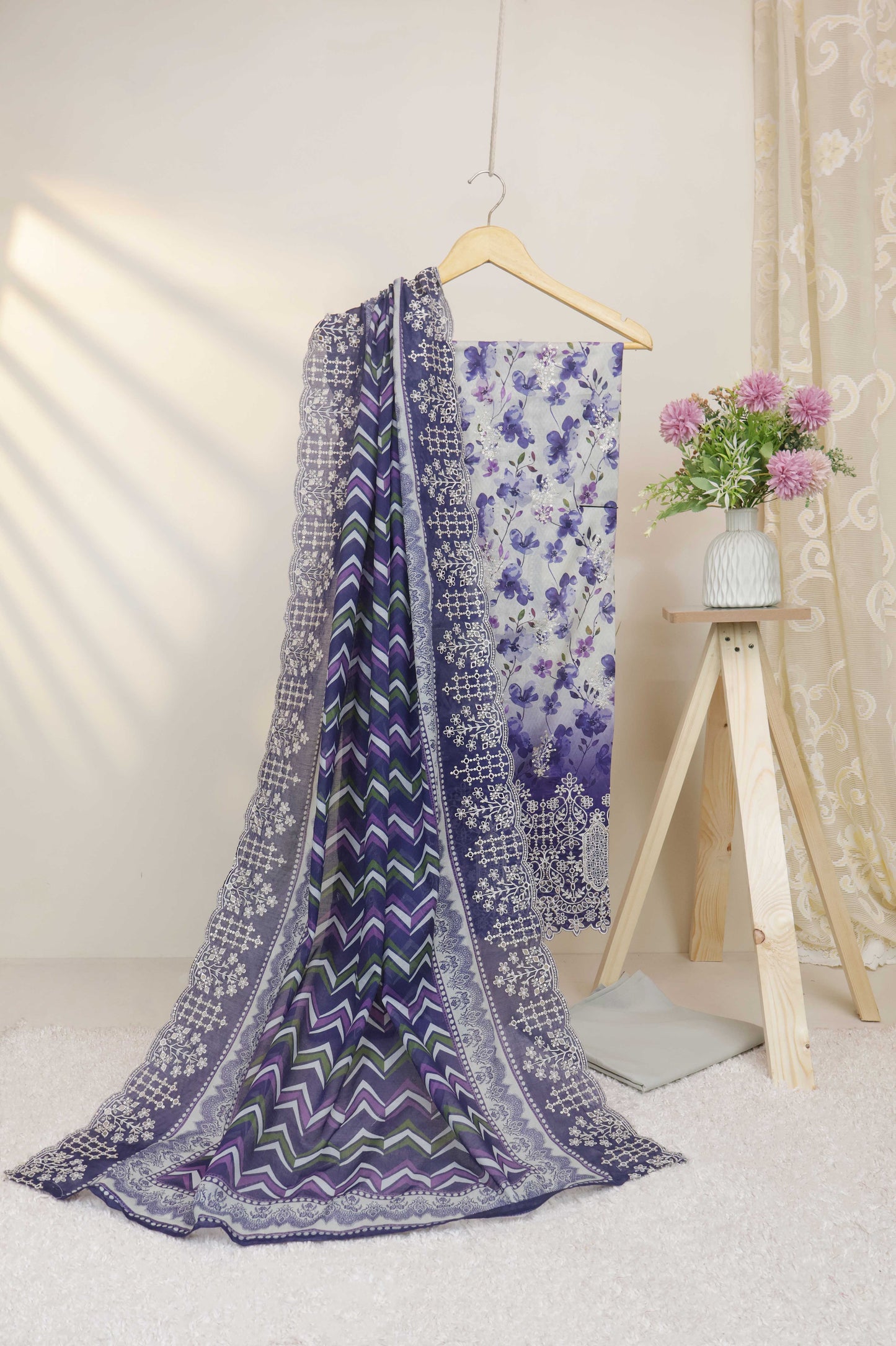 3piece-Luxury Lawn Embroidered Suit ELBS01