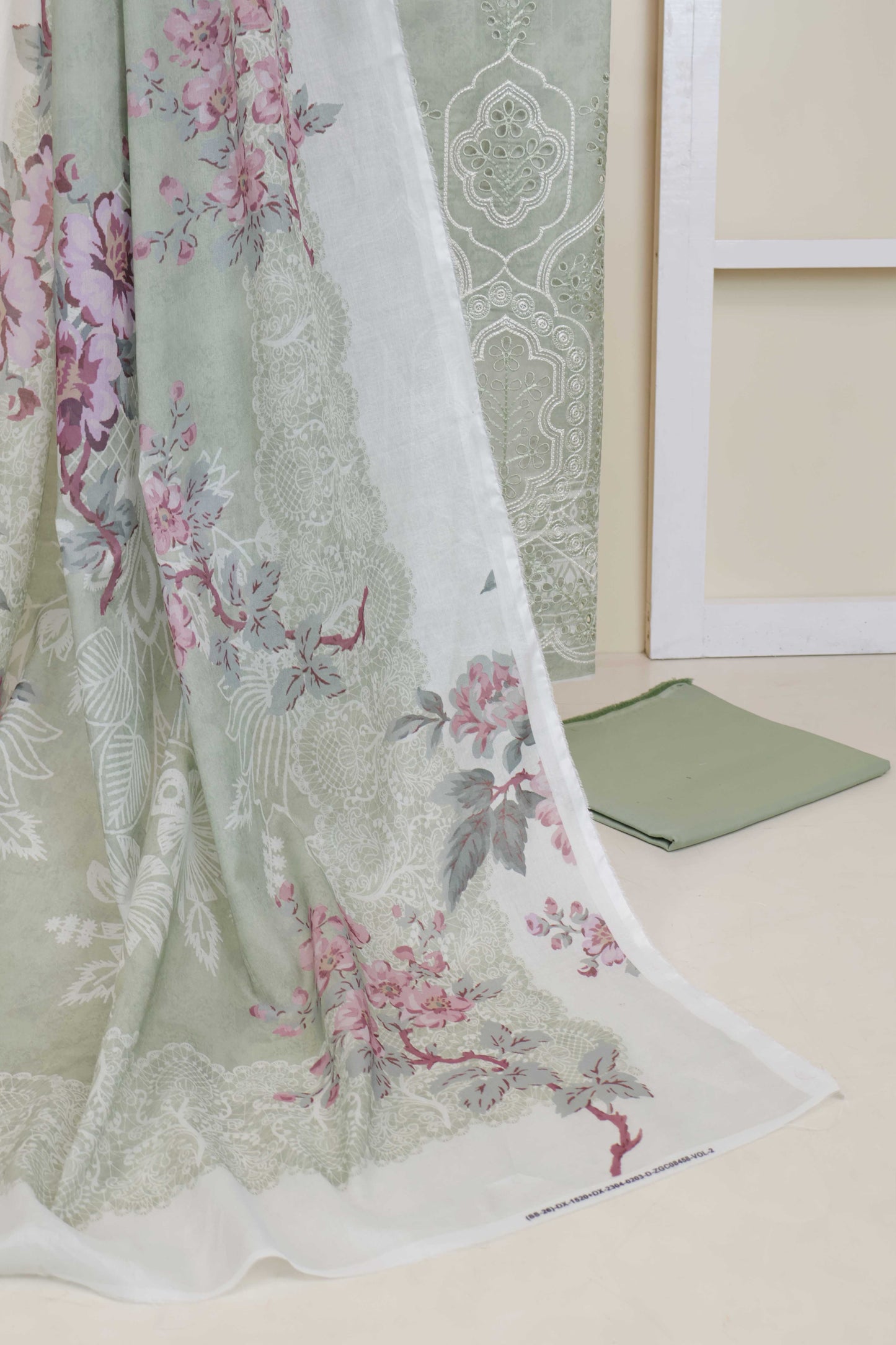 3-Piece Lawn Embroidered Suit V4D05