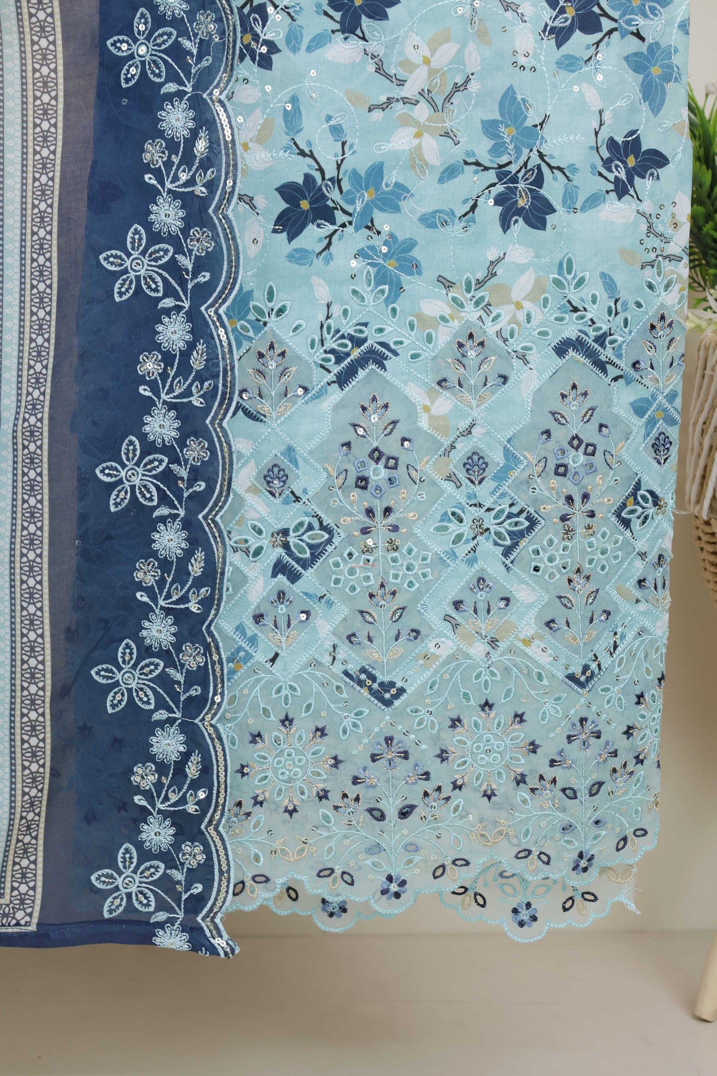 Luxury Lawn Embroidered Suit ELBS11