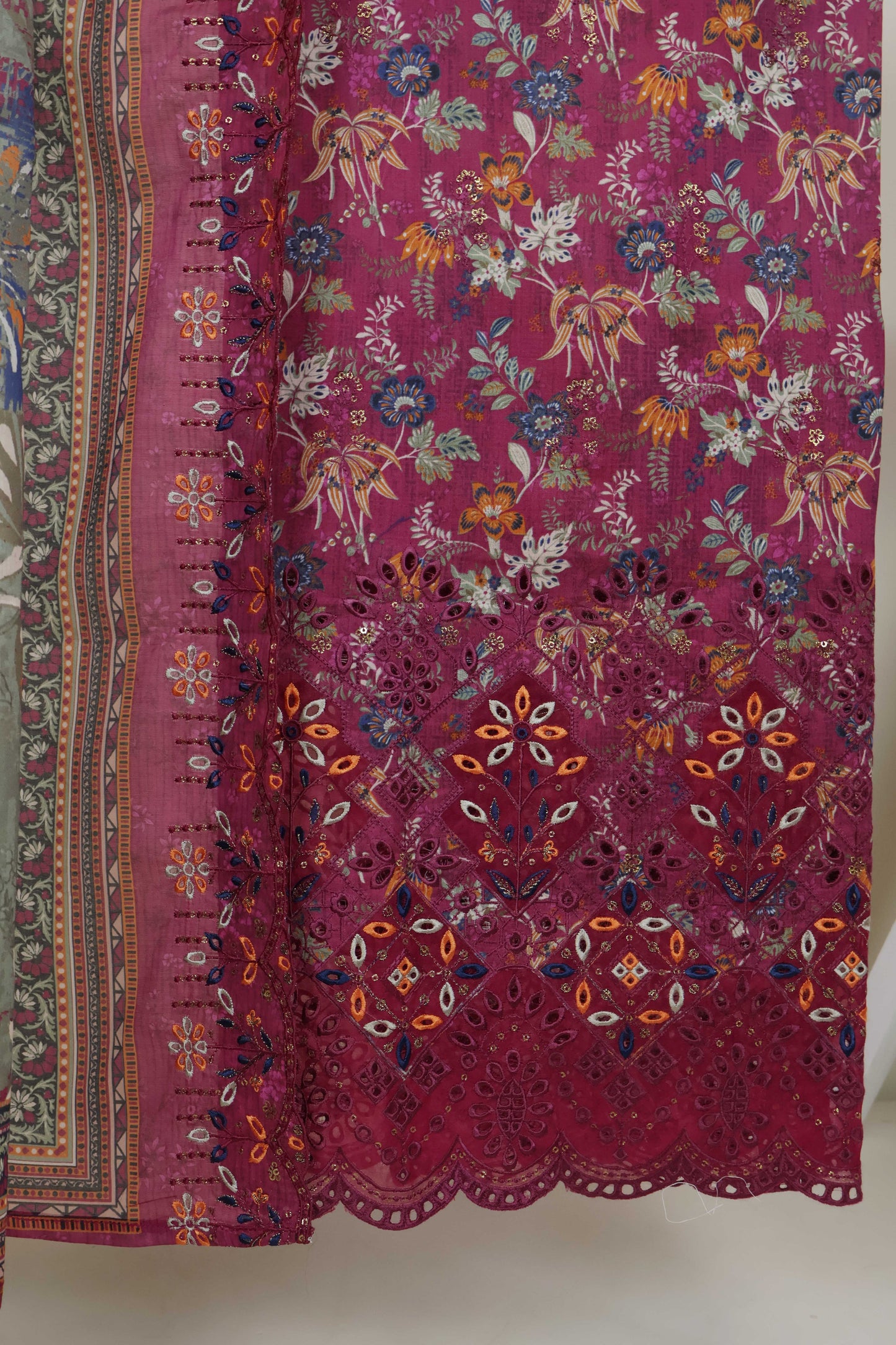 Luxury Lawn Embroidered Suit ELBS17